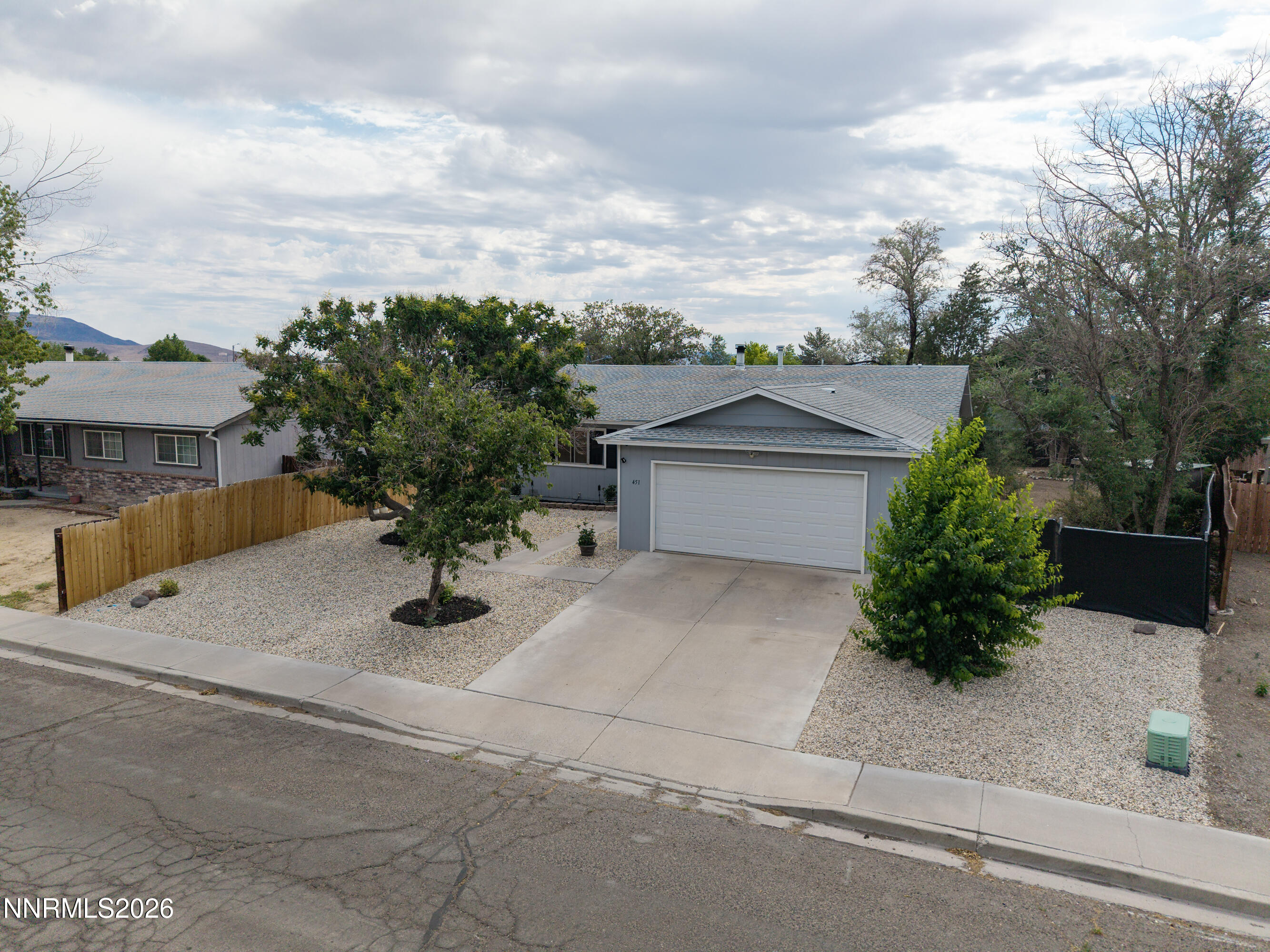 451 7th Street Property Photo 3