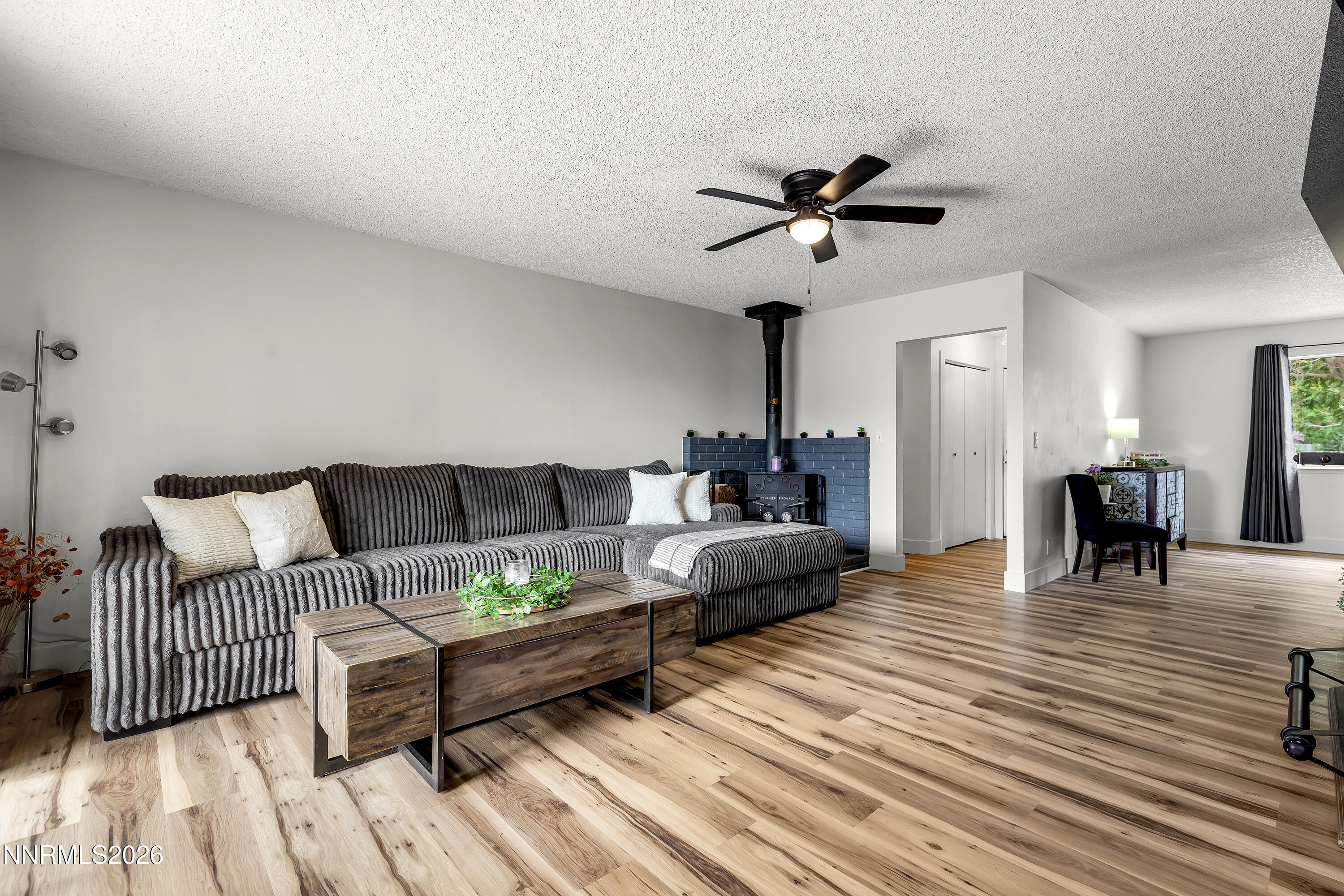 451 7th Street Property Photo 6