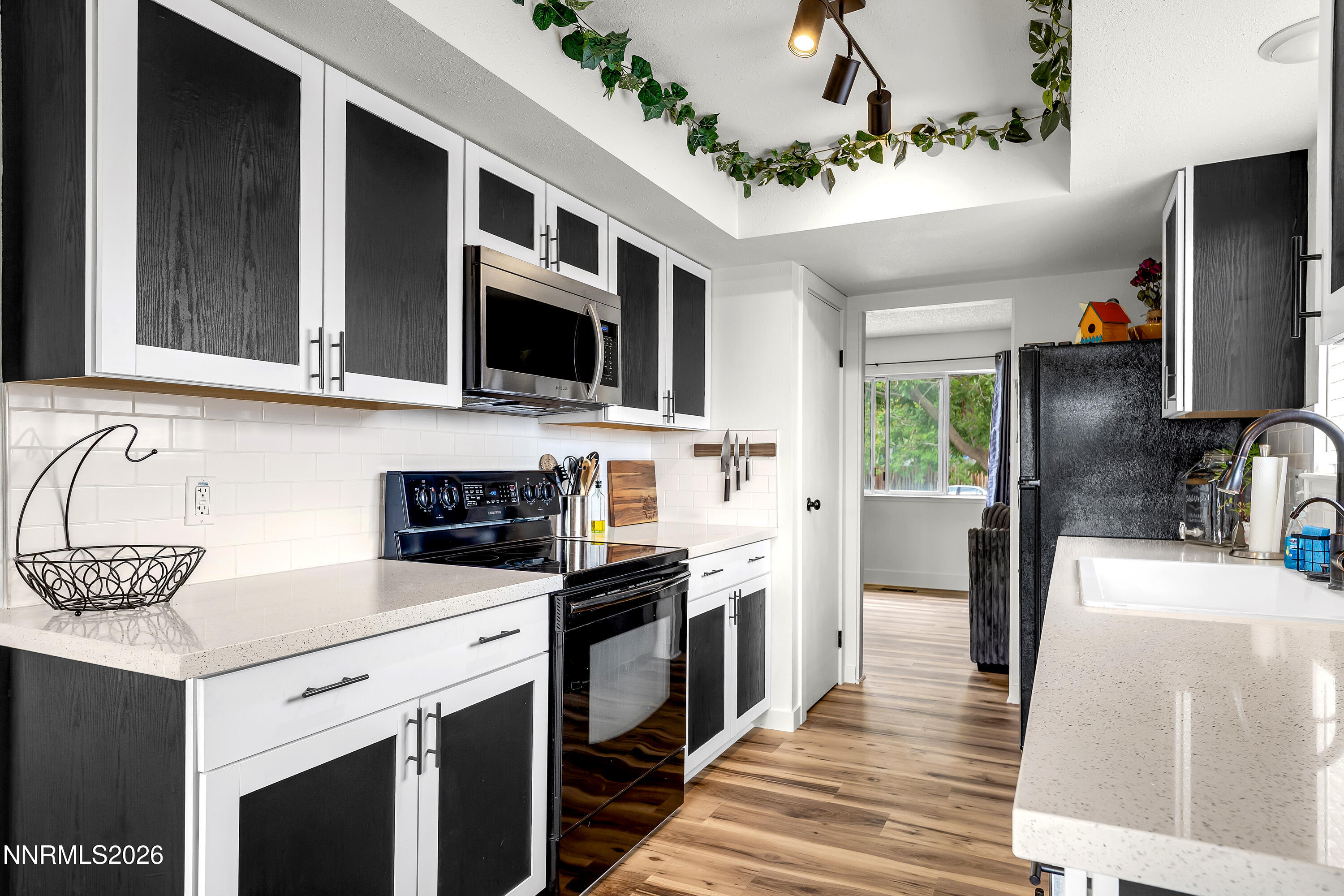 451 7th Street Property Photo 17