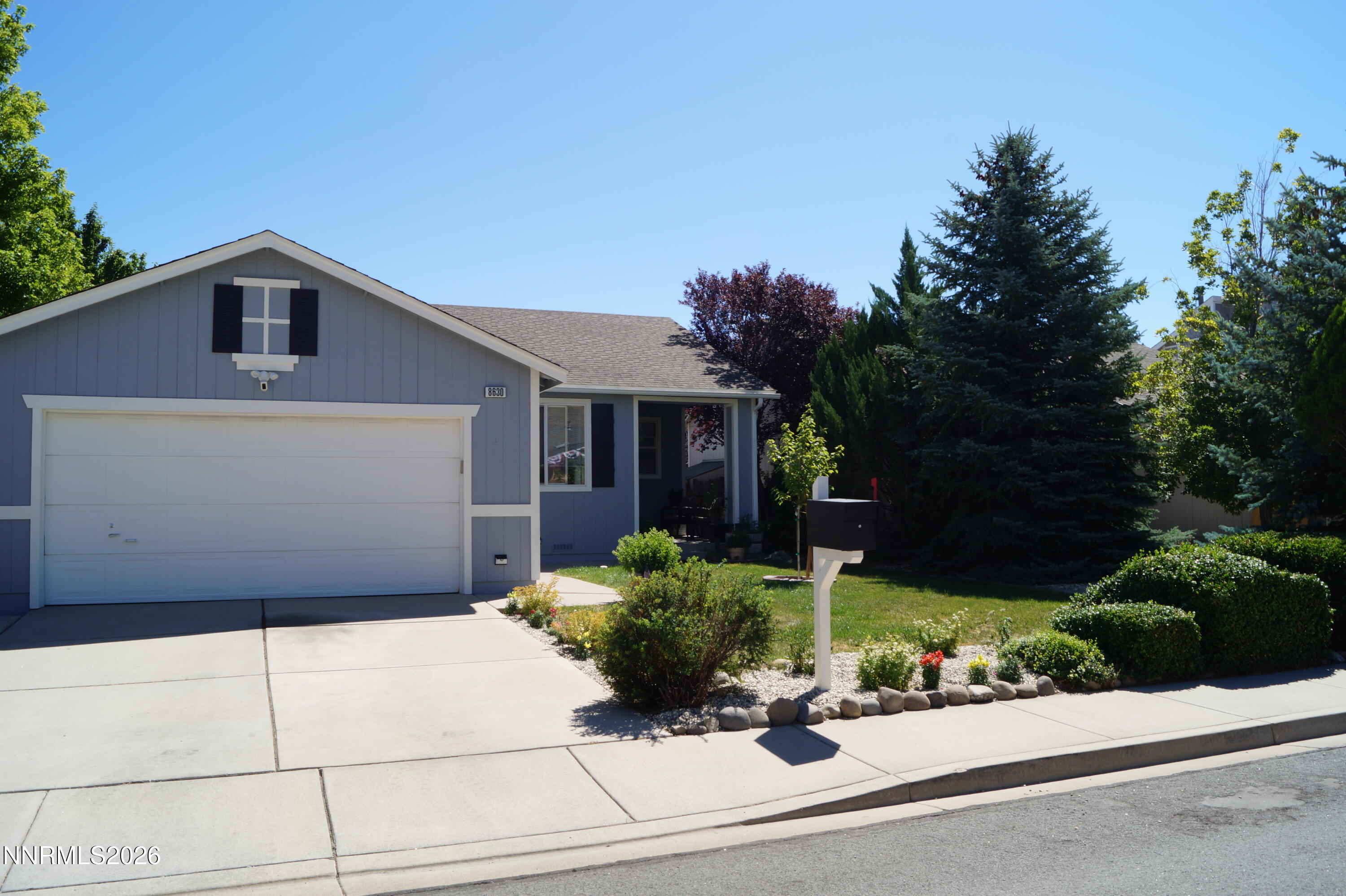 8630 Malibu Drive Property Photo 3