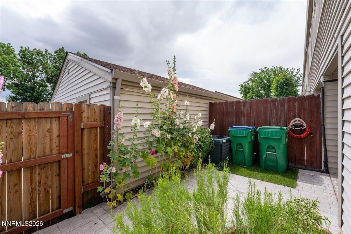 13890 Lear Boulevard Property Photo 5