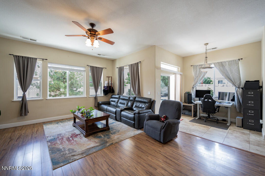 111 Denio Drive Property Photo 7