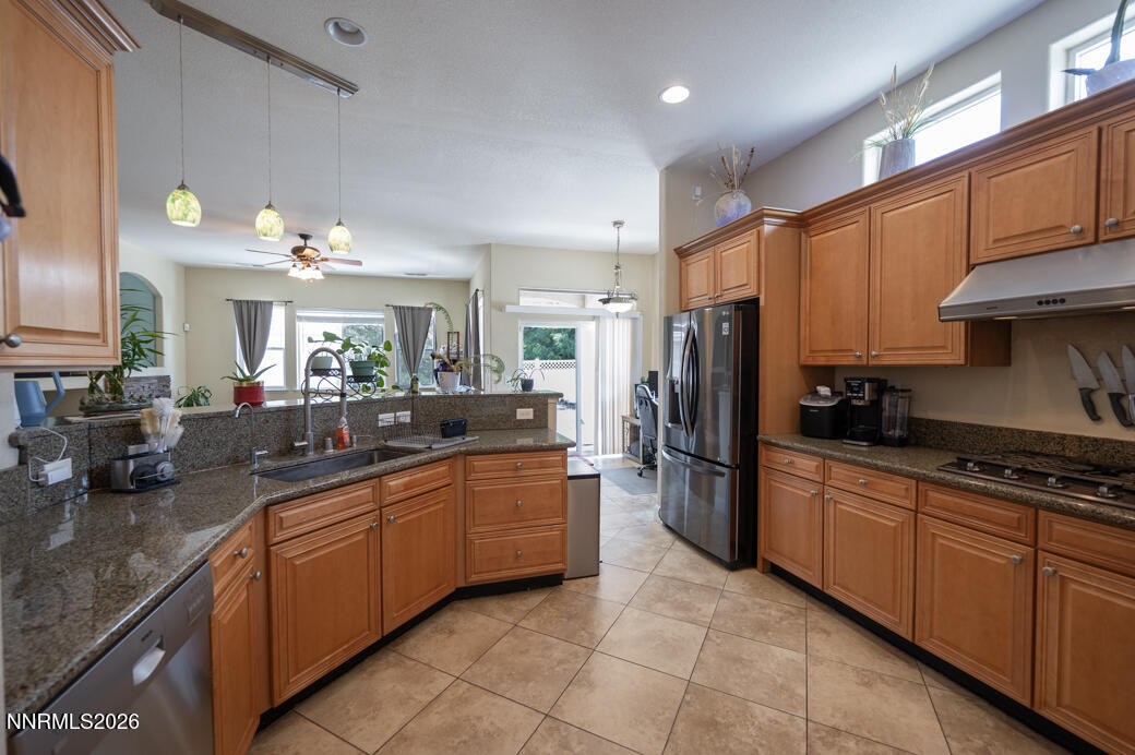 111 Denio Drive Property Photo 9