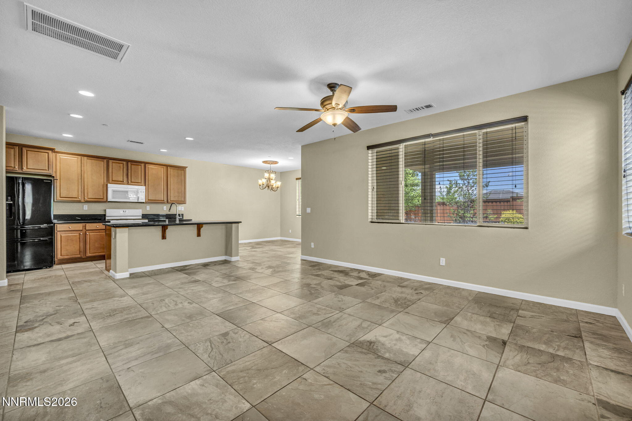 2726 Alessandro Drive Property Photo 14