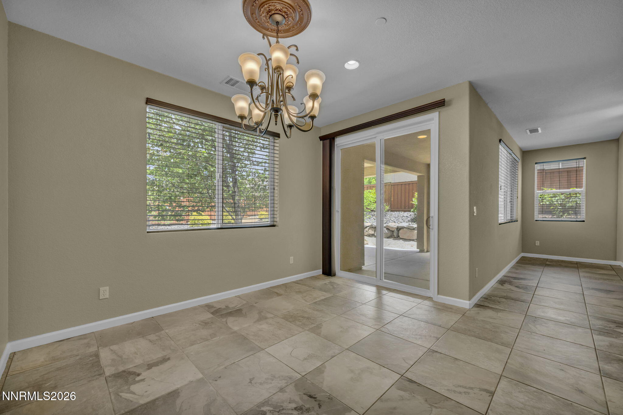 2726 Alessandro Drive Property Photo 17
