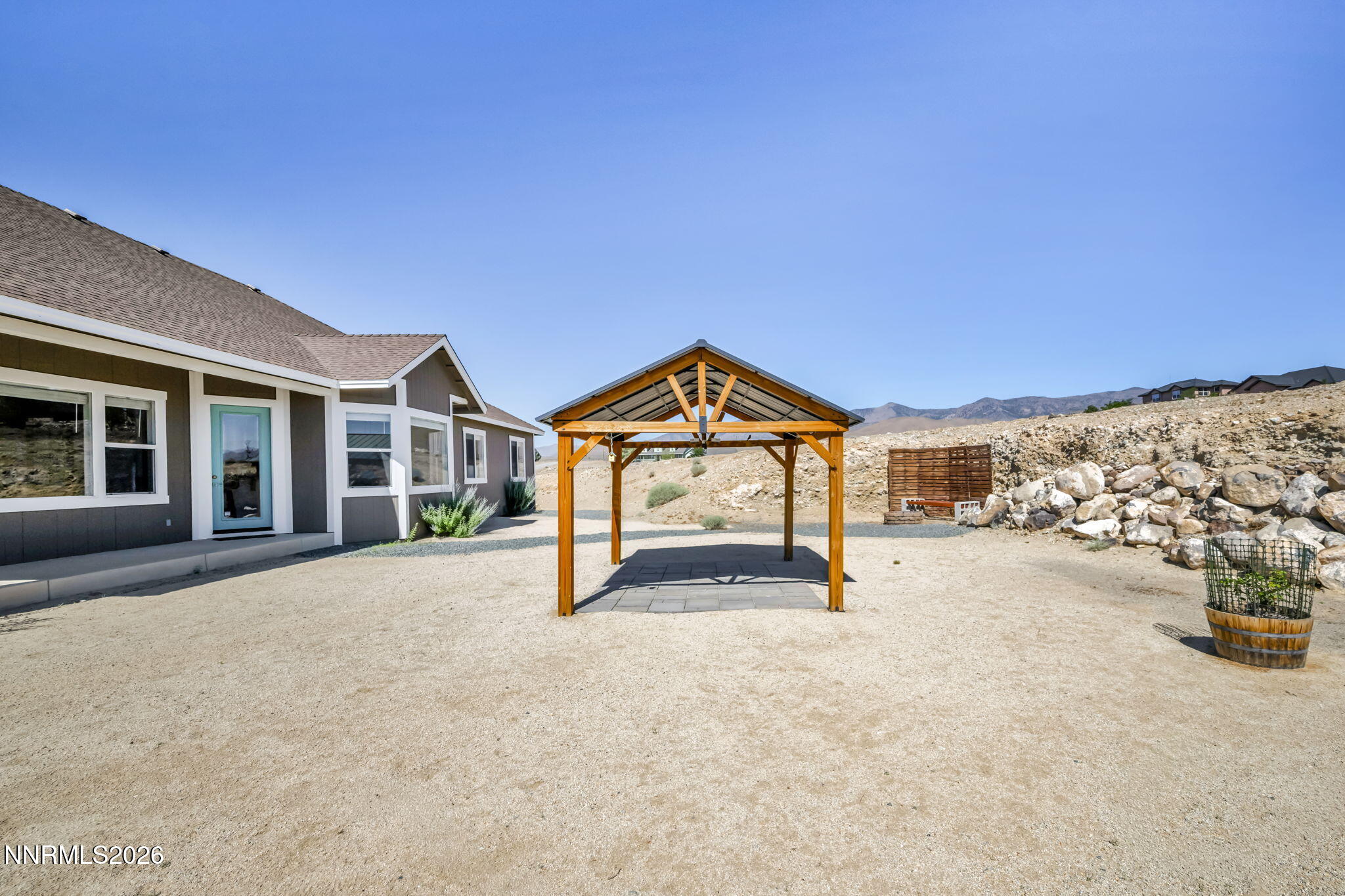 13090 Seneca Road Property Photo 5
