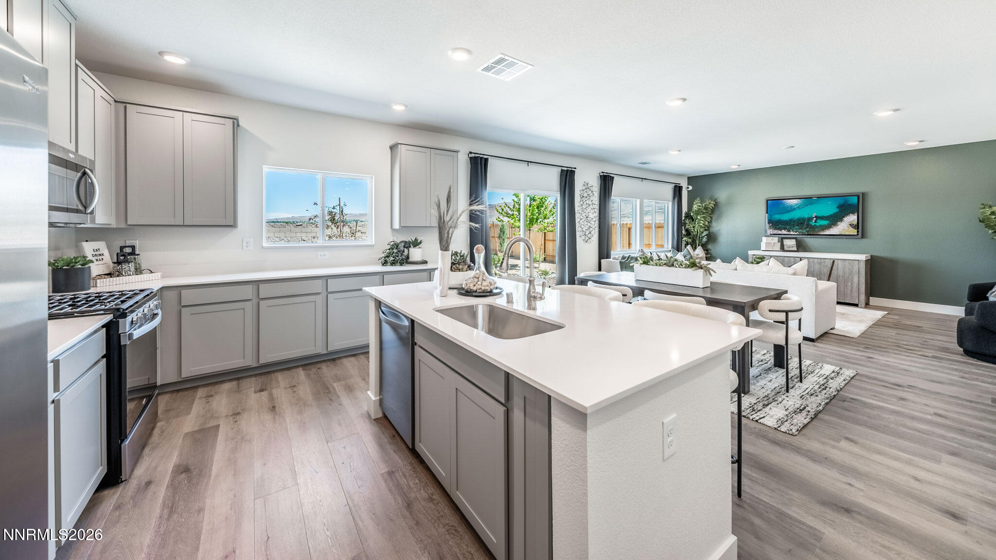4287 Spotted Leaf Way Property Photo 10