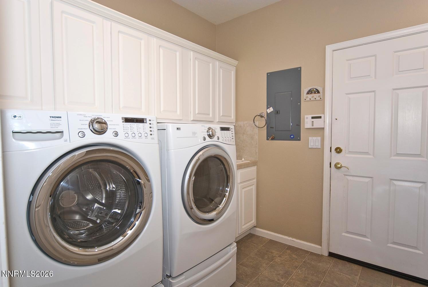 1515 Patrick Court Property Photo 34