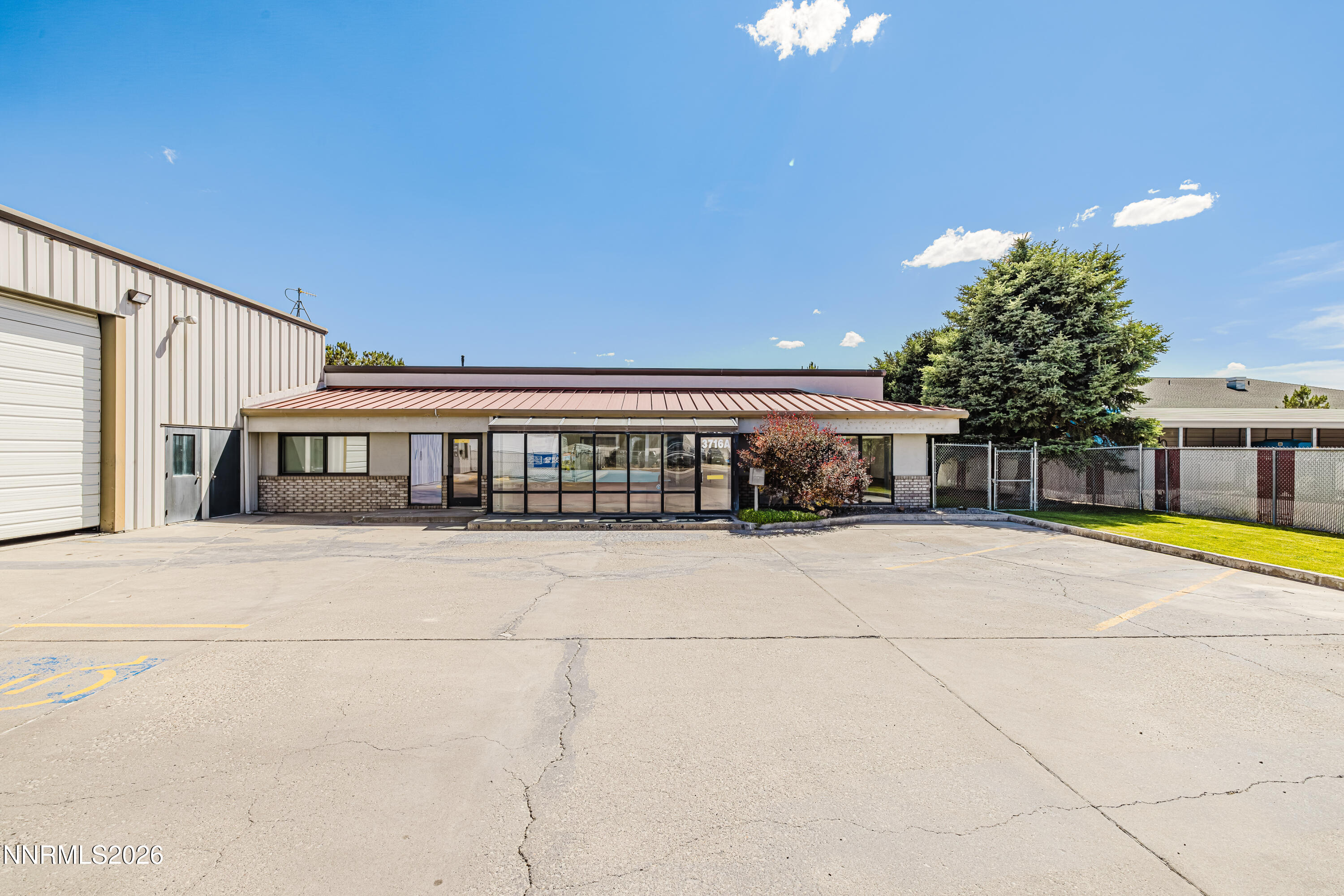 3716 E Idaho Street Property Photo 4