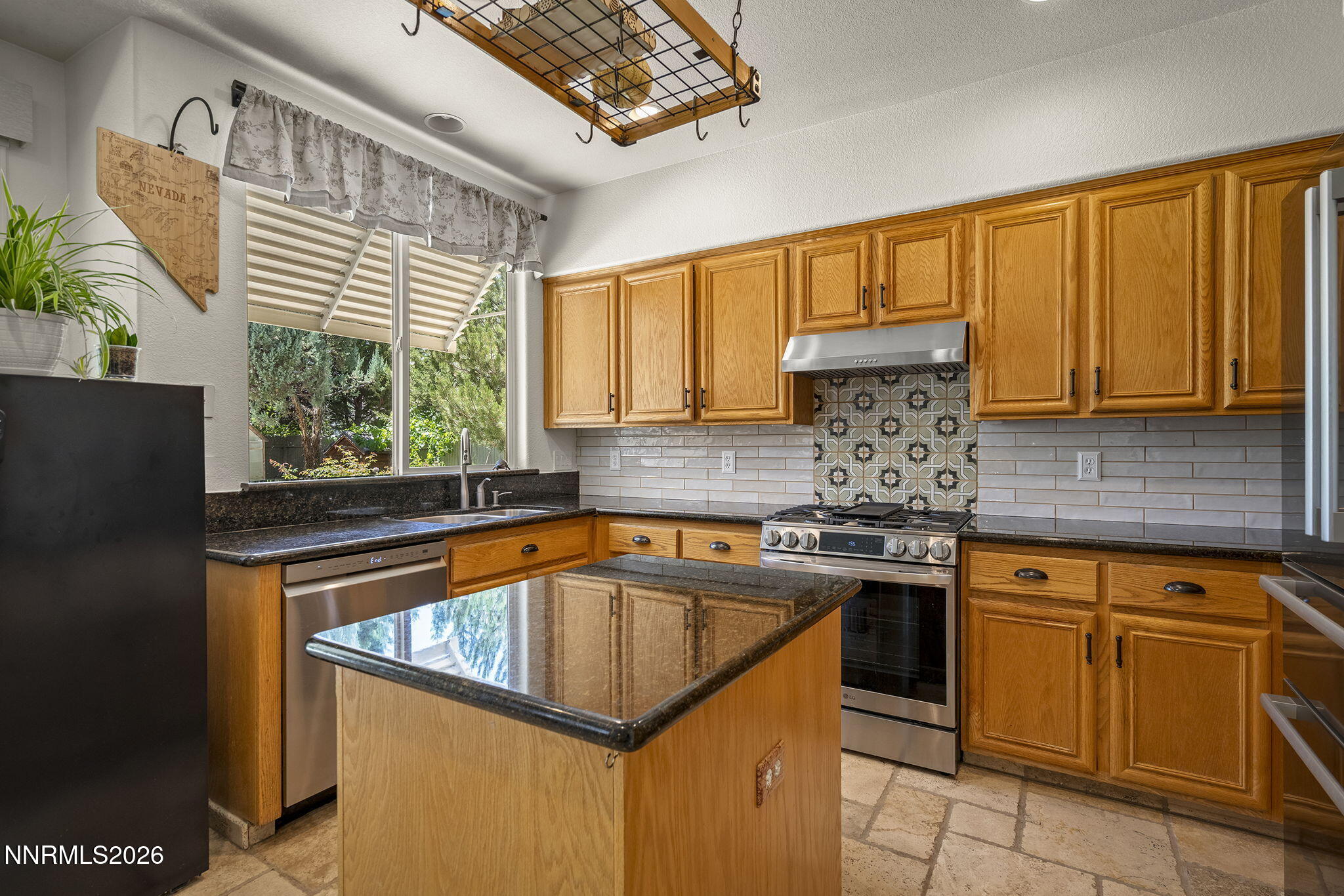 9629 Thunder Mountain Way Property Photo 12