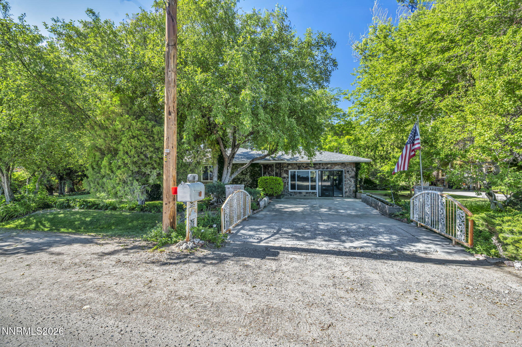 98 Tolas Place Property Photo 1