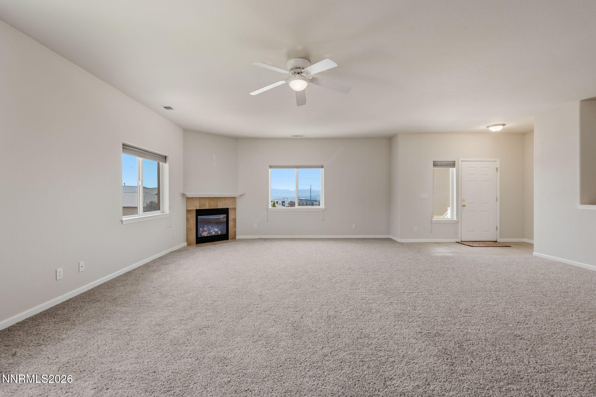 955 Demos Court Property Photo 6