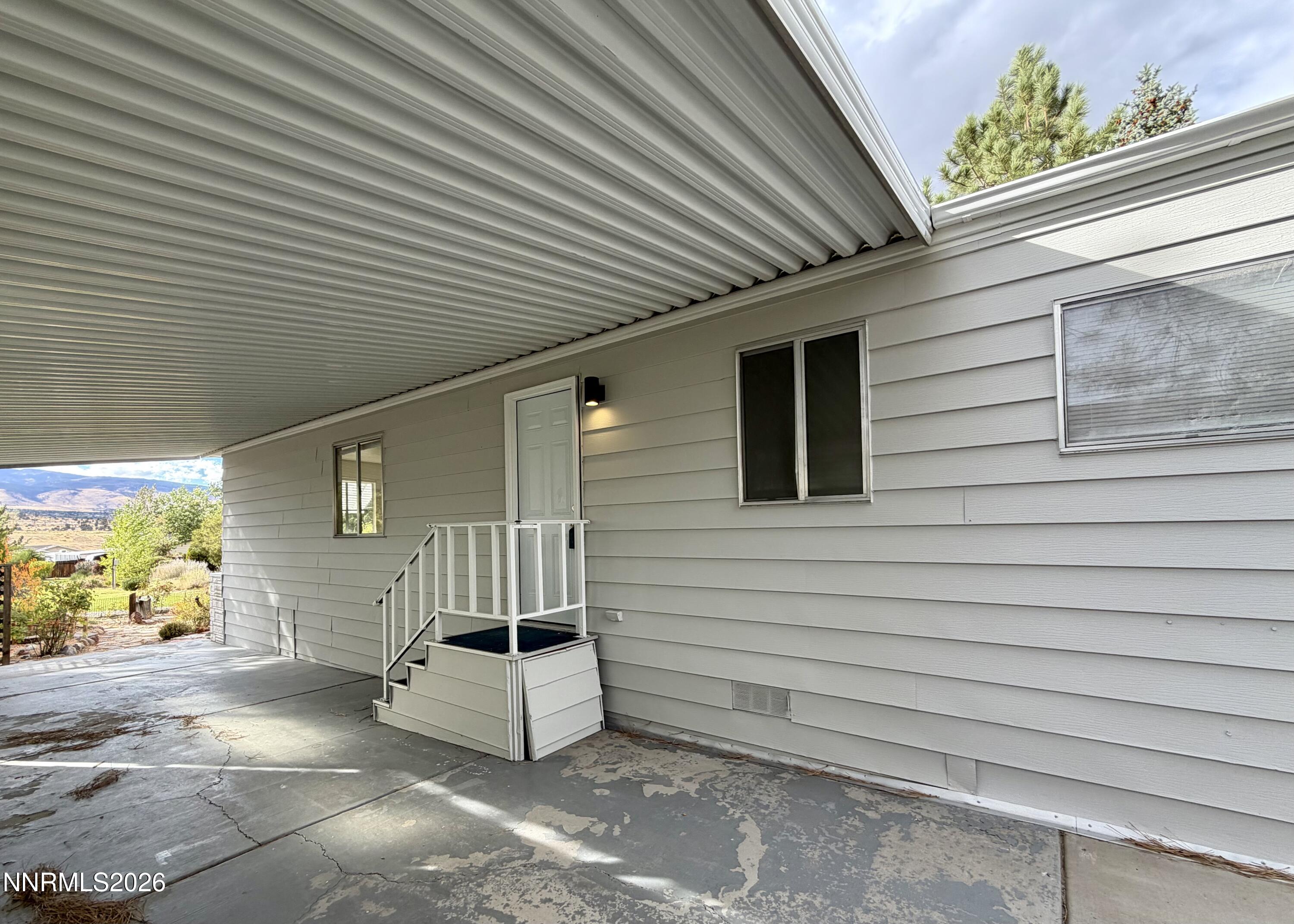330 Taurus Circle Property Photo 3