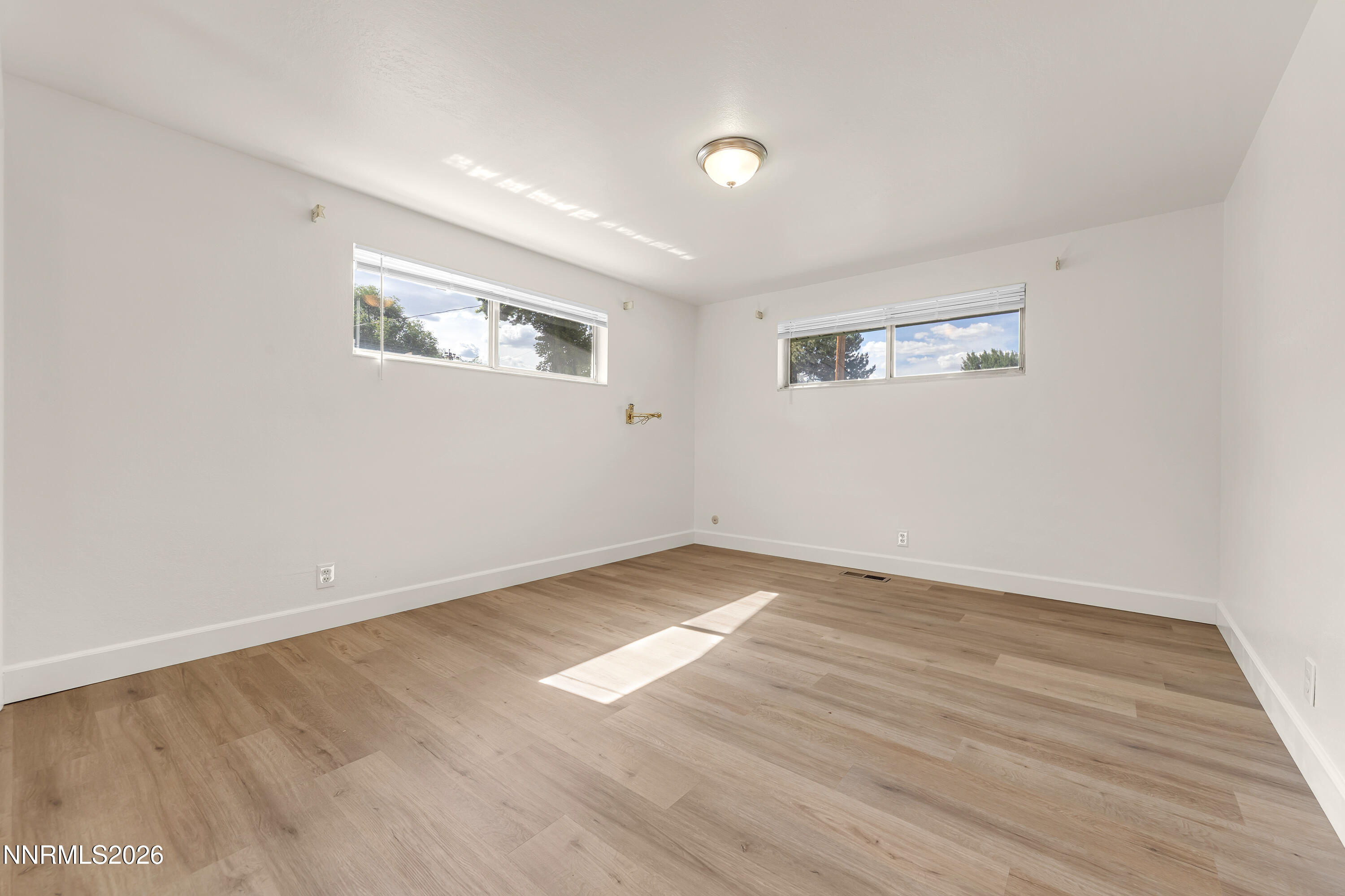 2501 Trentham Way Property Photo 23