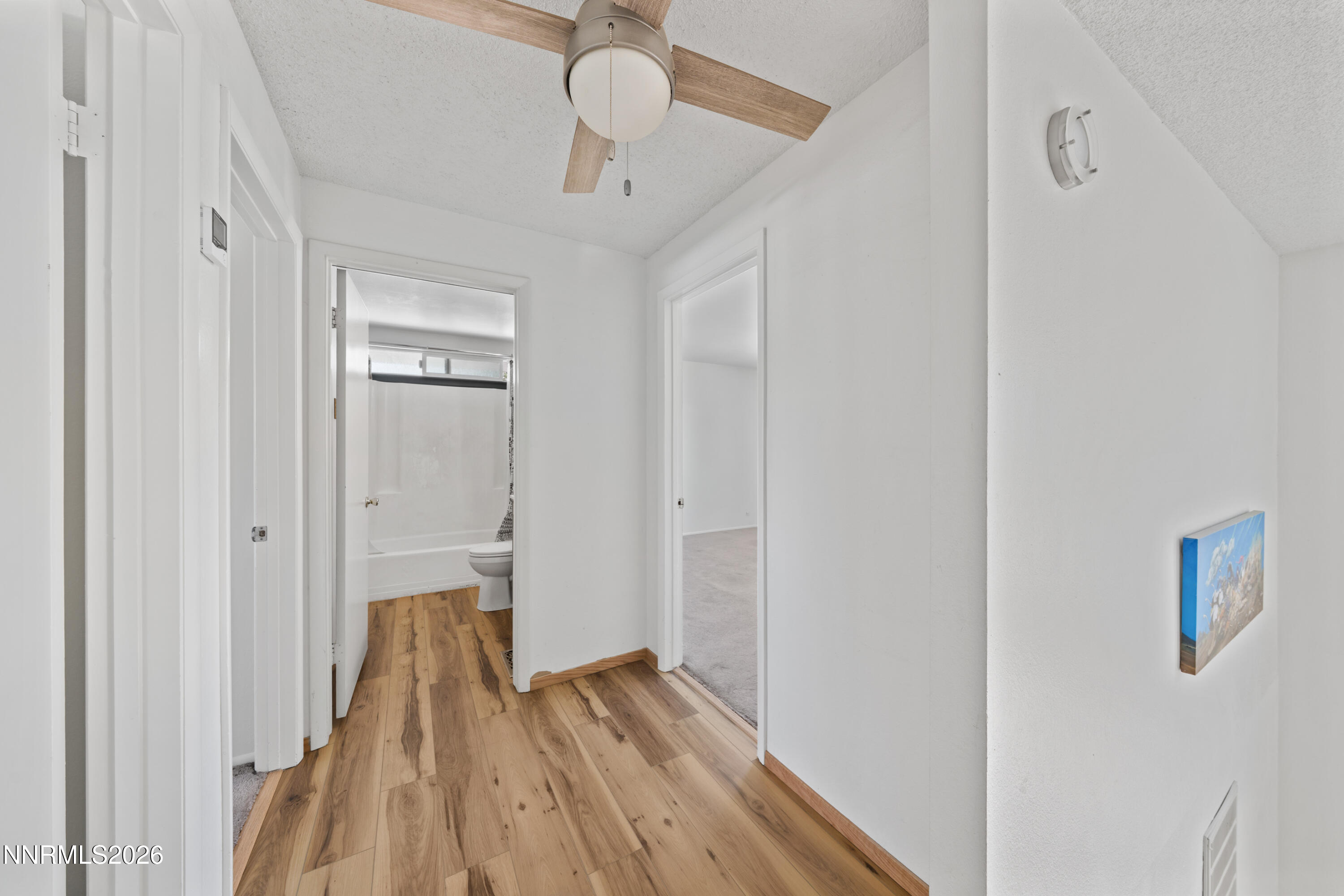 852 E York Way Property Photo 22