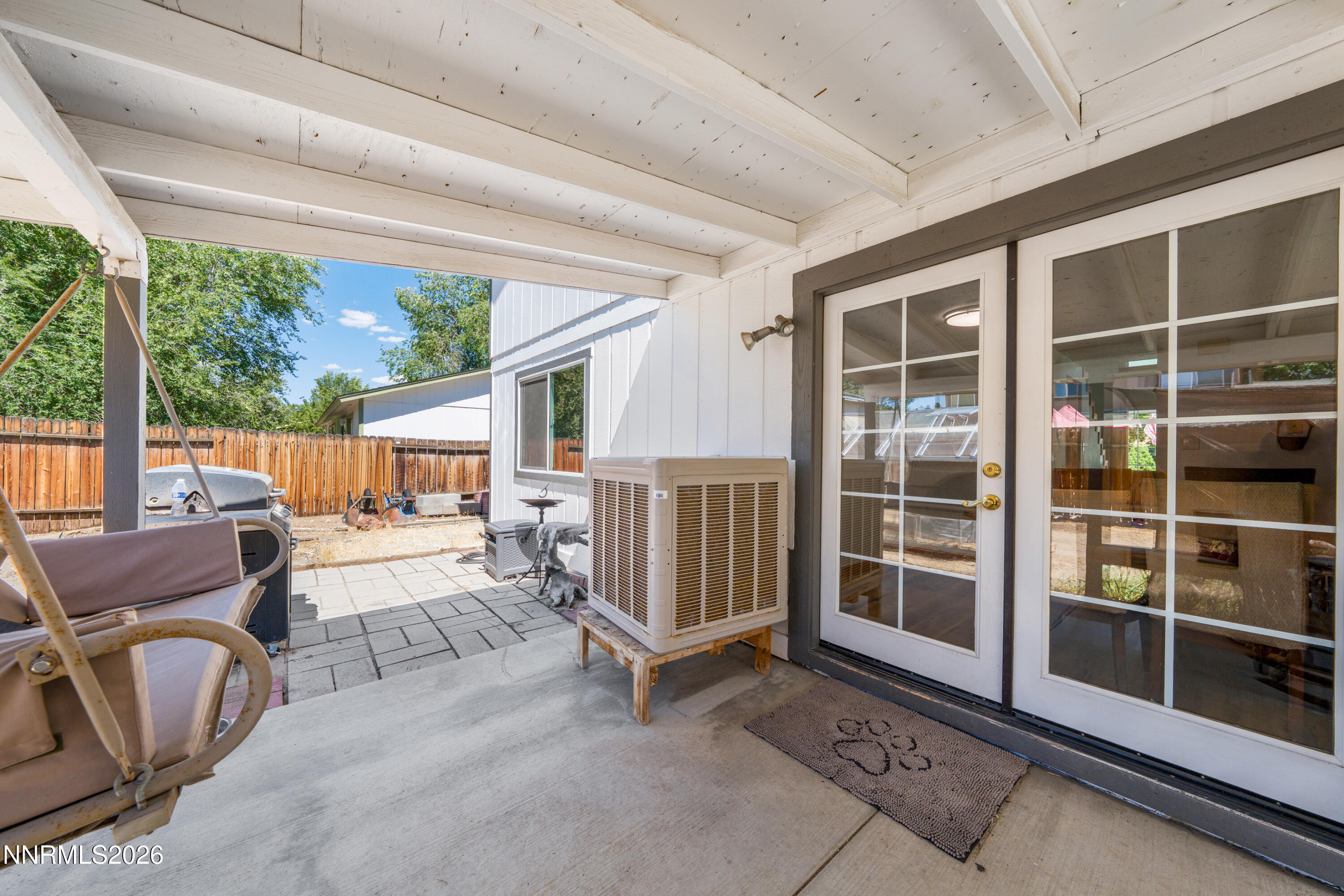 852 E York Way Property Photo 31