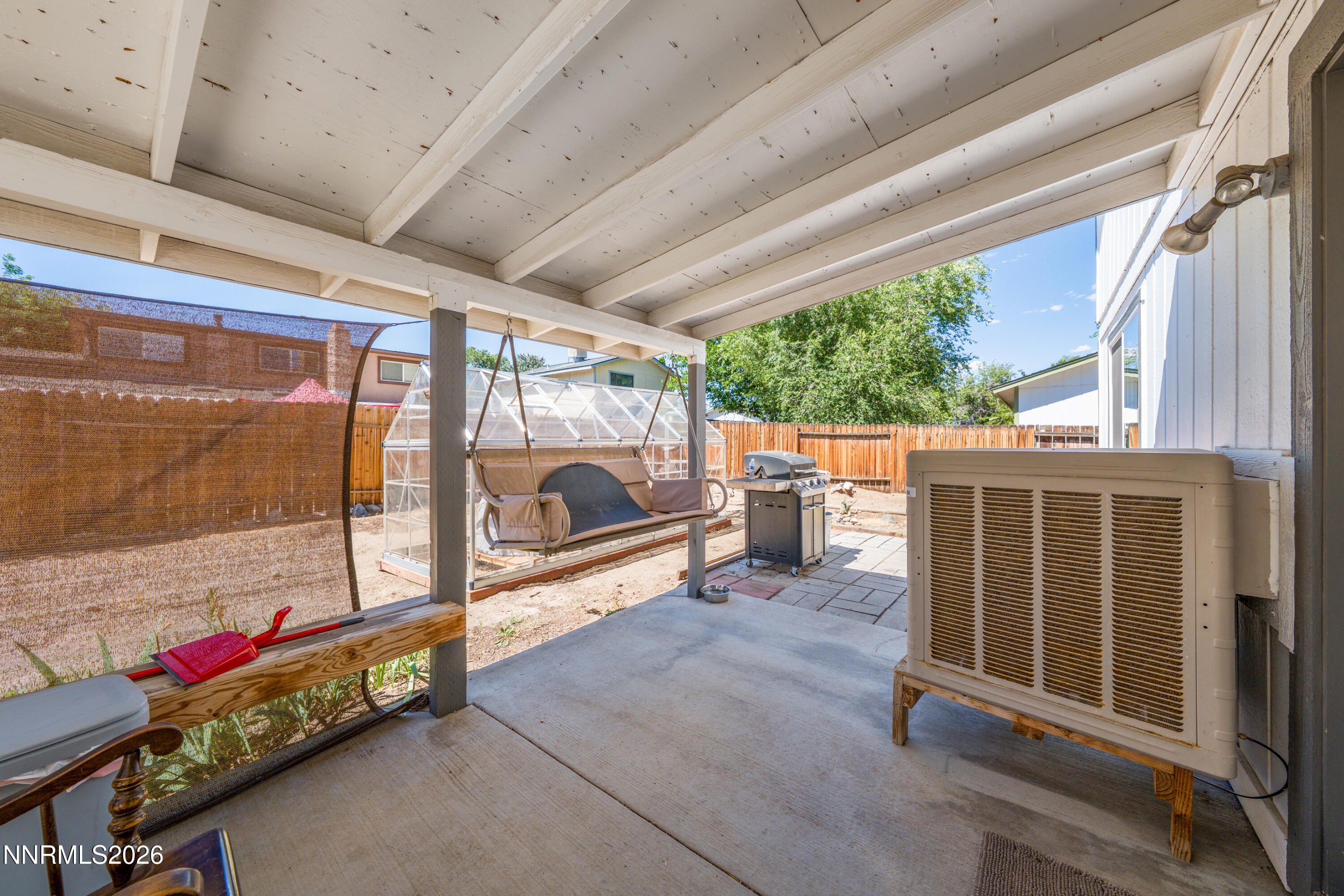 852 E York Way Property Photo 33