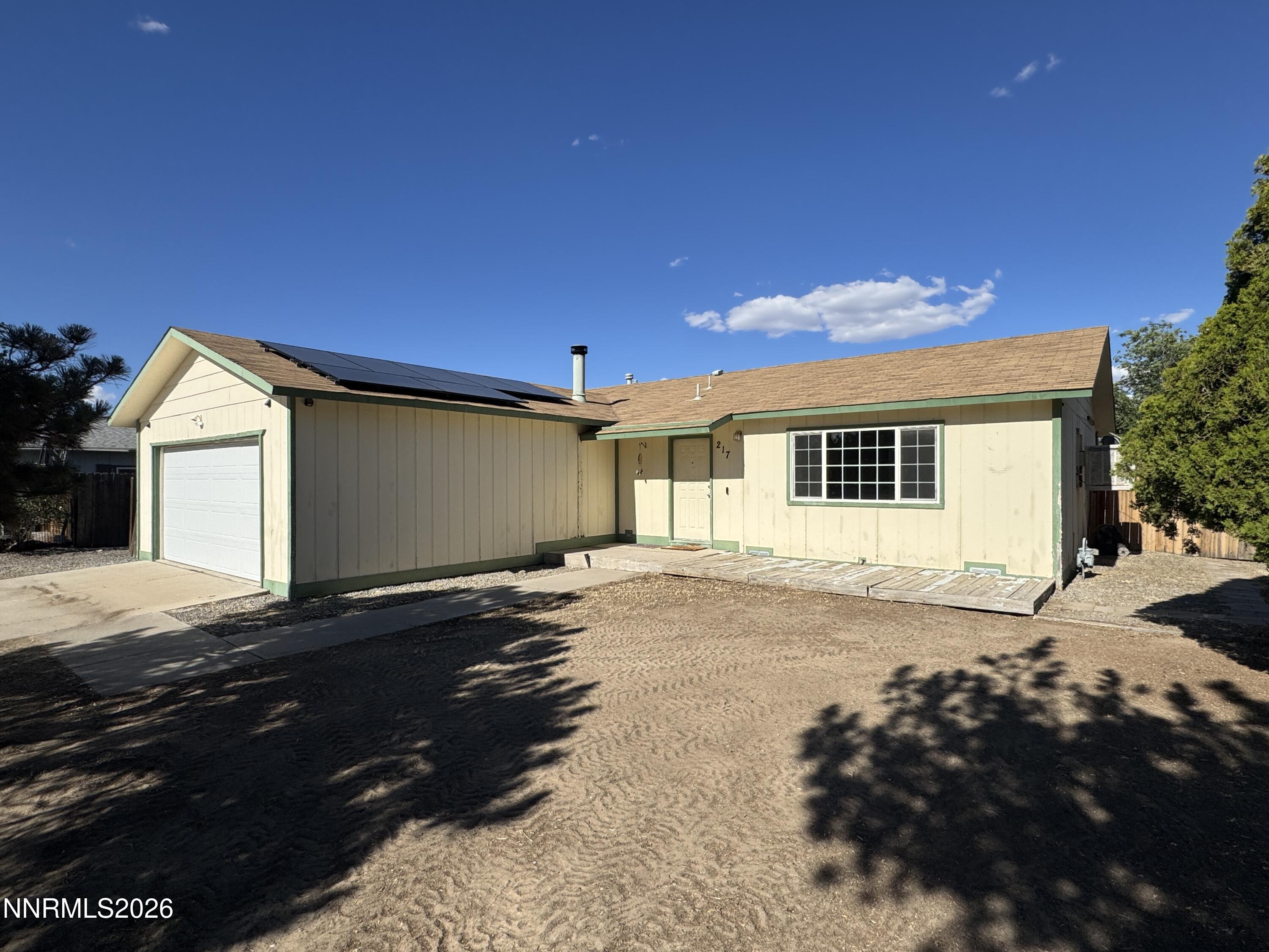 217 7th Street Property Photo 1