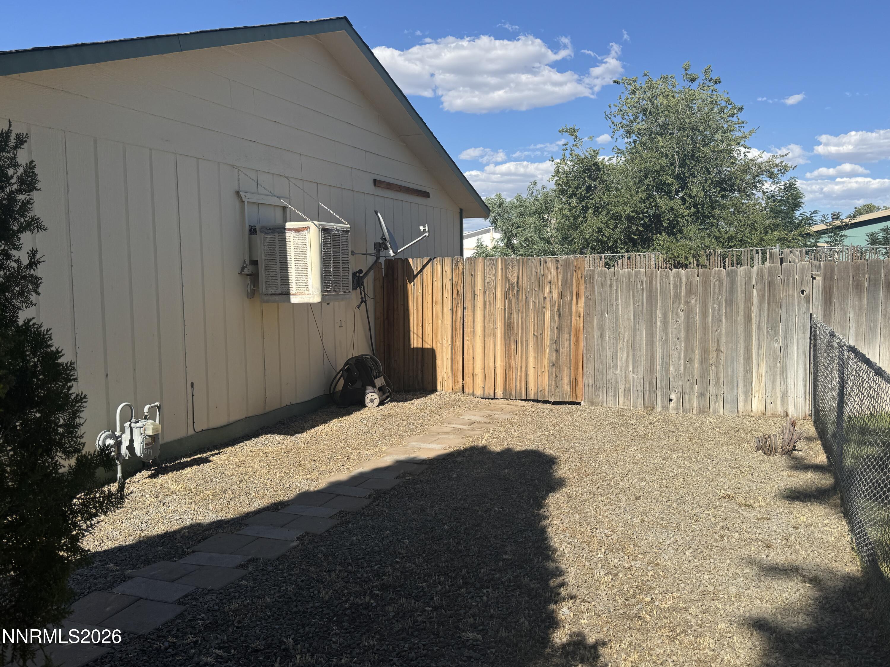 217 7th Street Property Photo 5