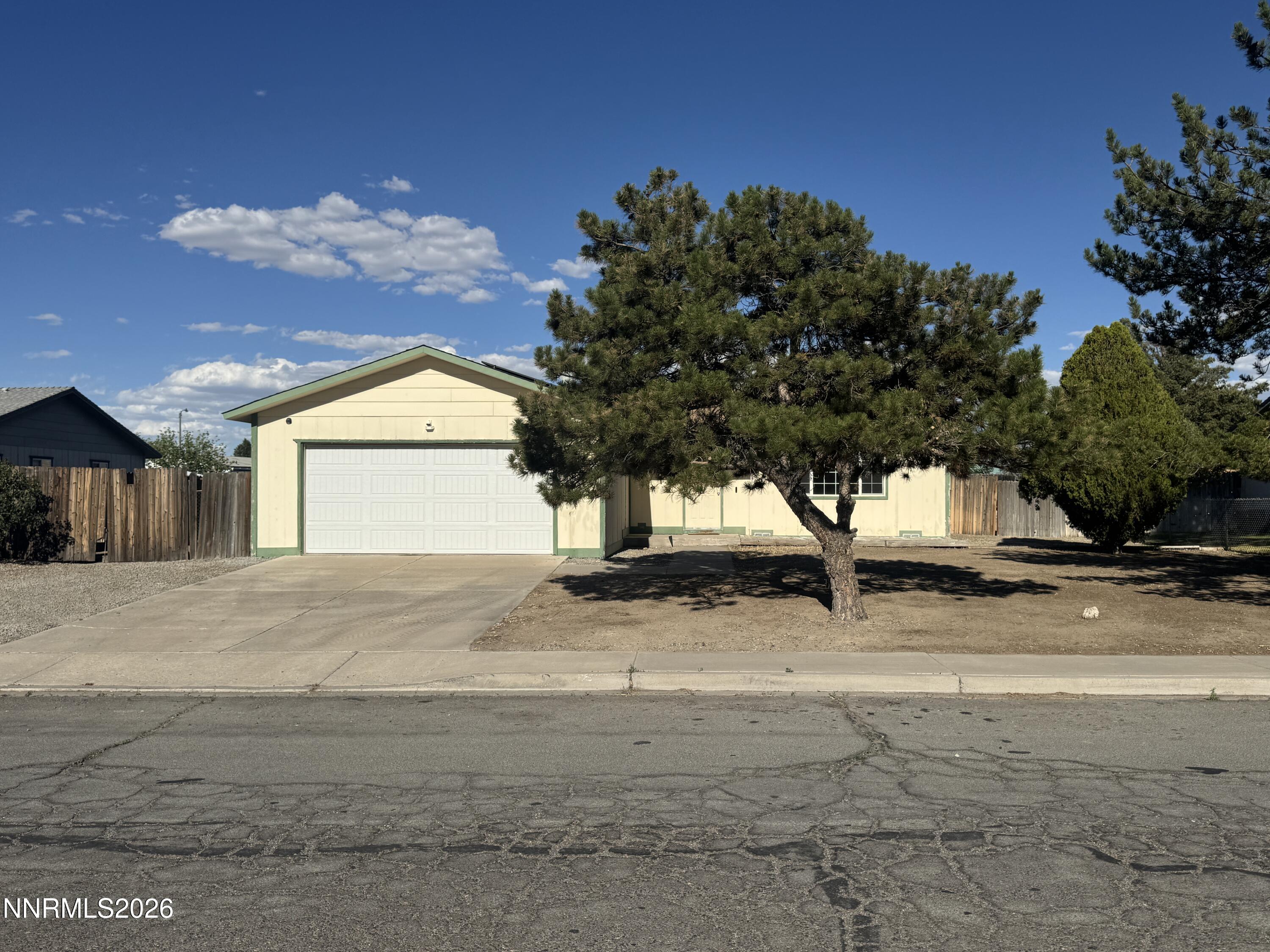 217 7th Street Property Photo 23