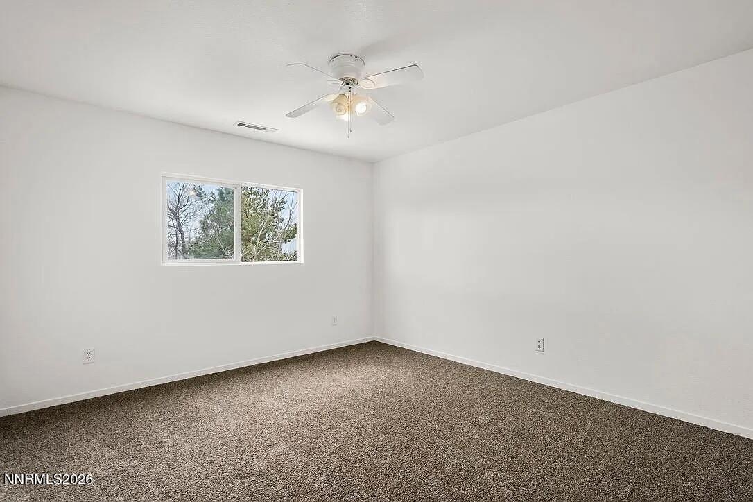 9490 Autumn Leaf Way Property Photo 18
