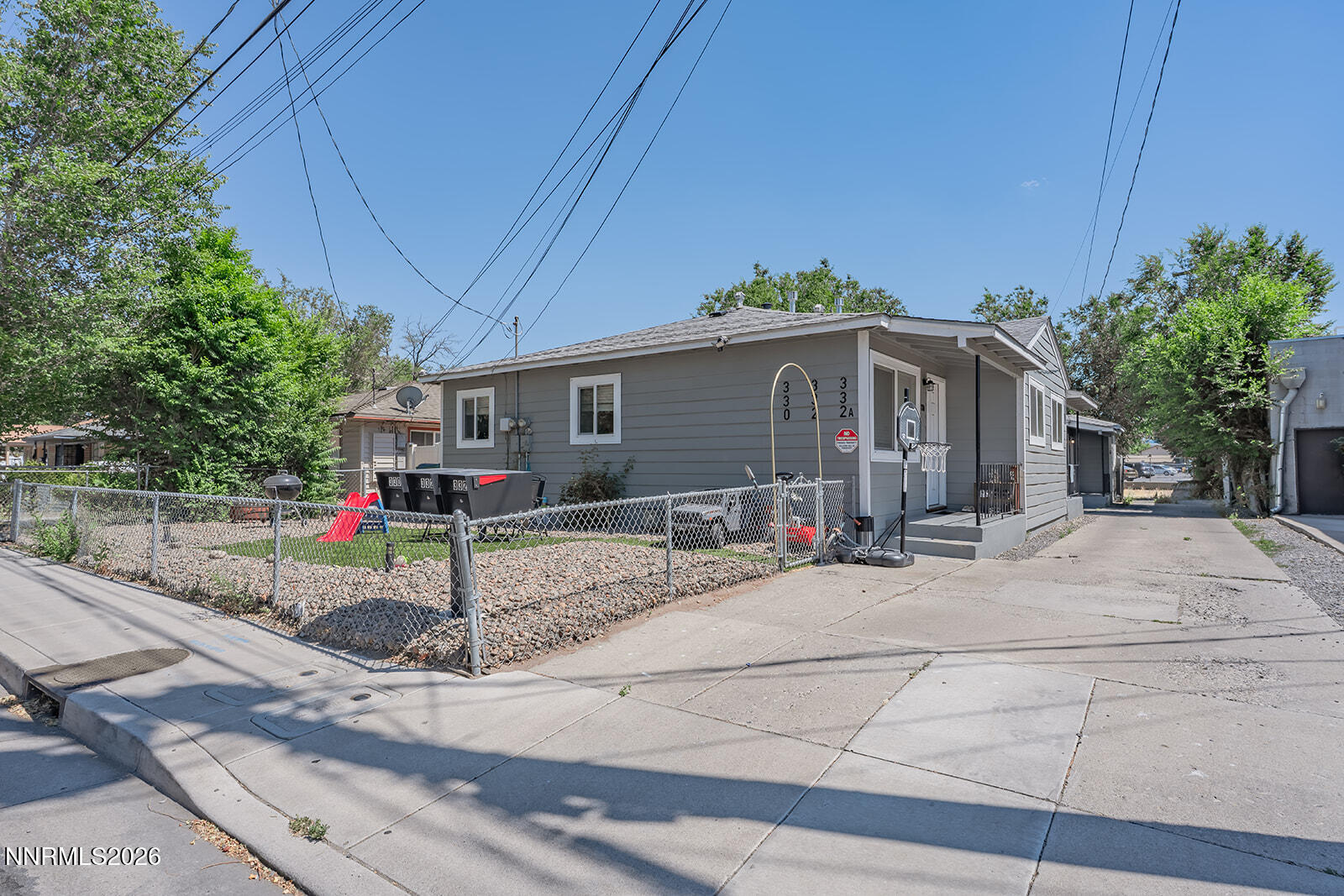 330 Broadway Boulevard Property Photo 2