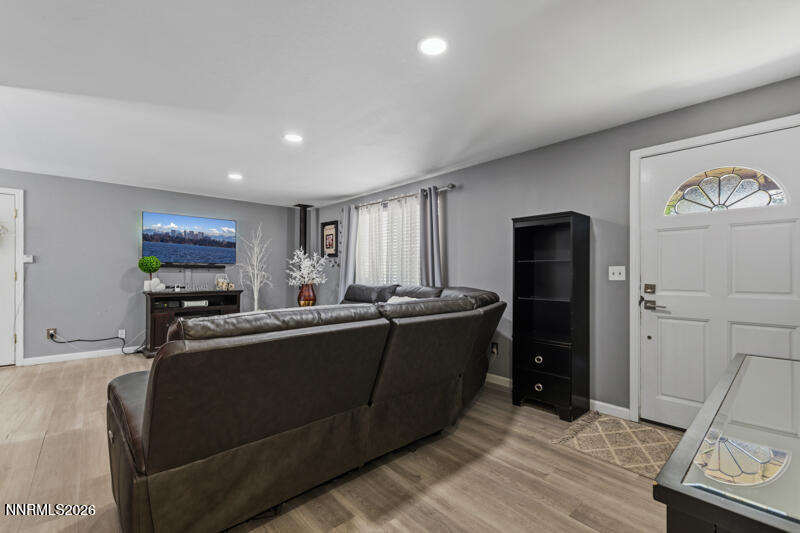 1289 Franklin Lane Property Photo 4