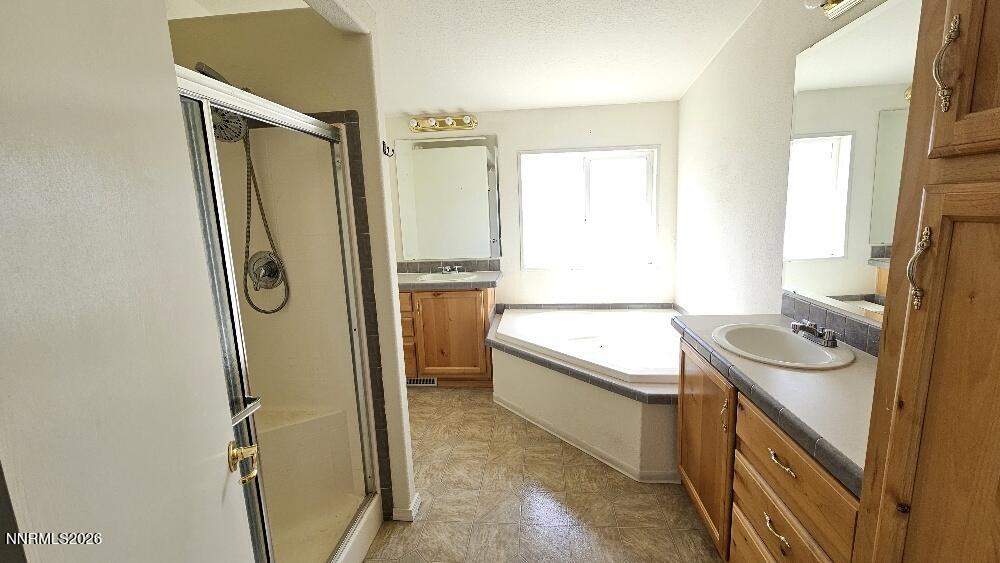 58 Venturacci Lane Property Photo 10
