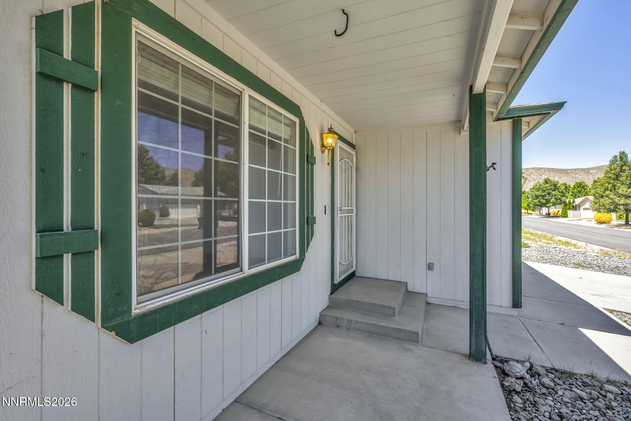 17704 Georgetown Drive Property Photo 2