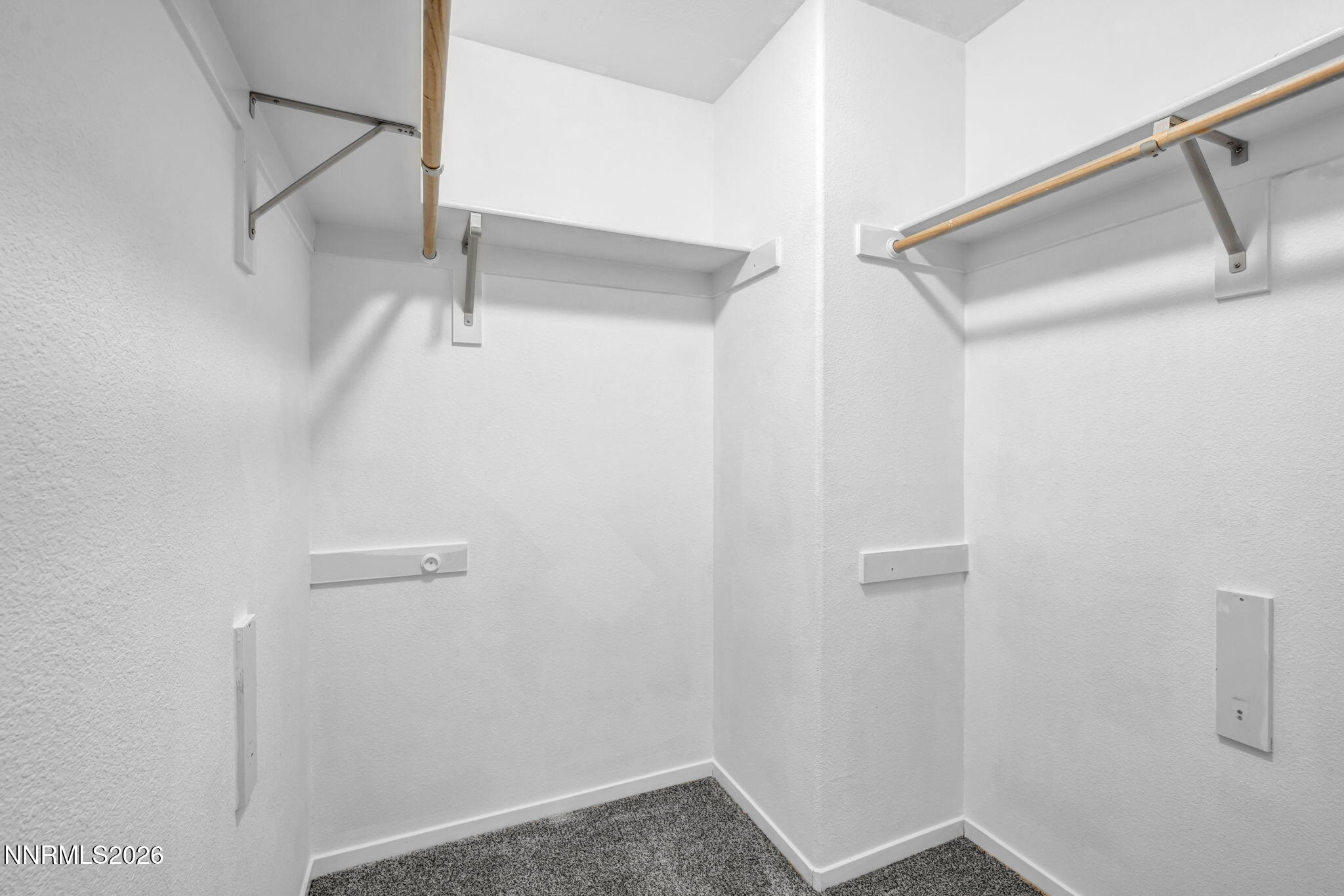 17704 Georgetown Drive Property Photo 17