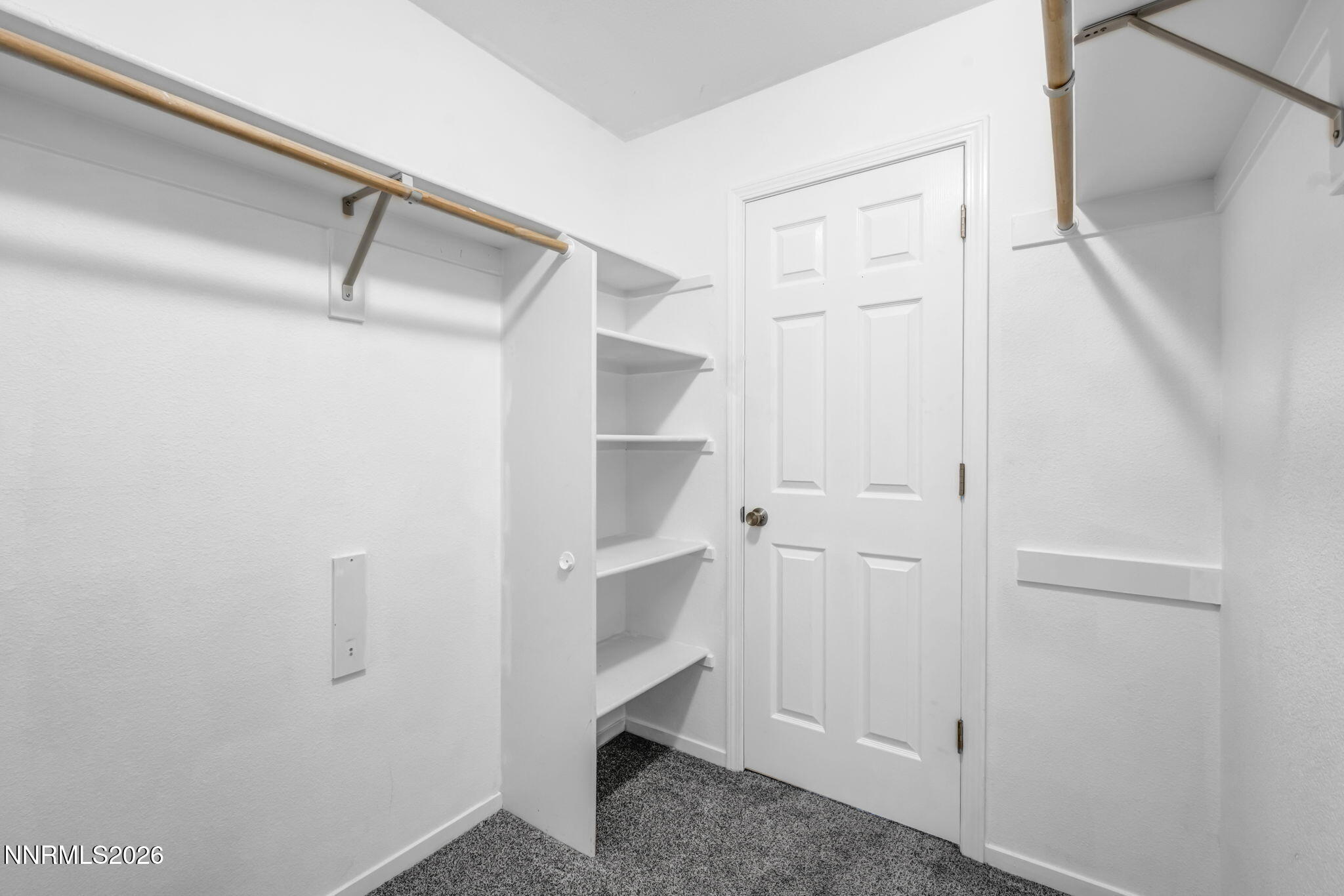 17704 Georgetown Drive Property Photo 18