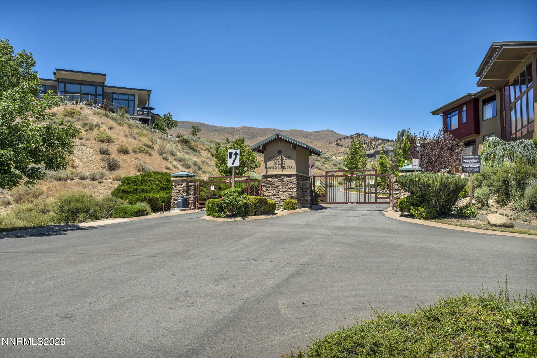 8315 Twin Rock Trail Property Photo 5