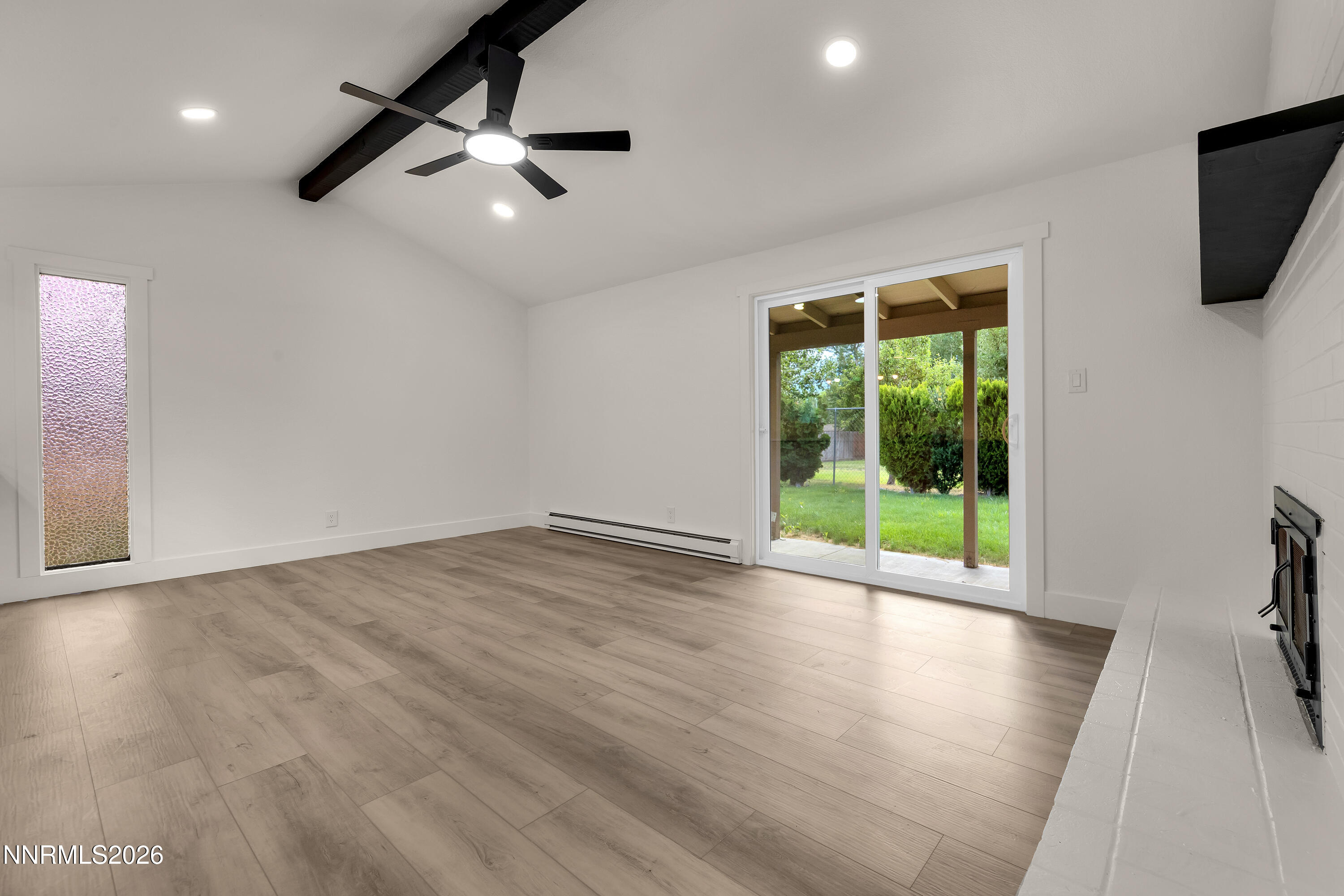 802 Lyell Way Property Photo 10