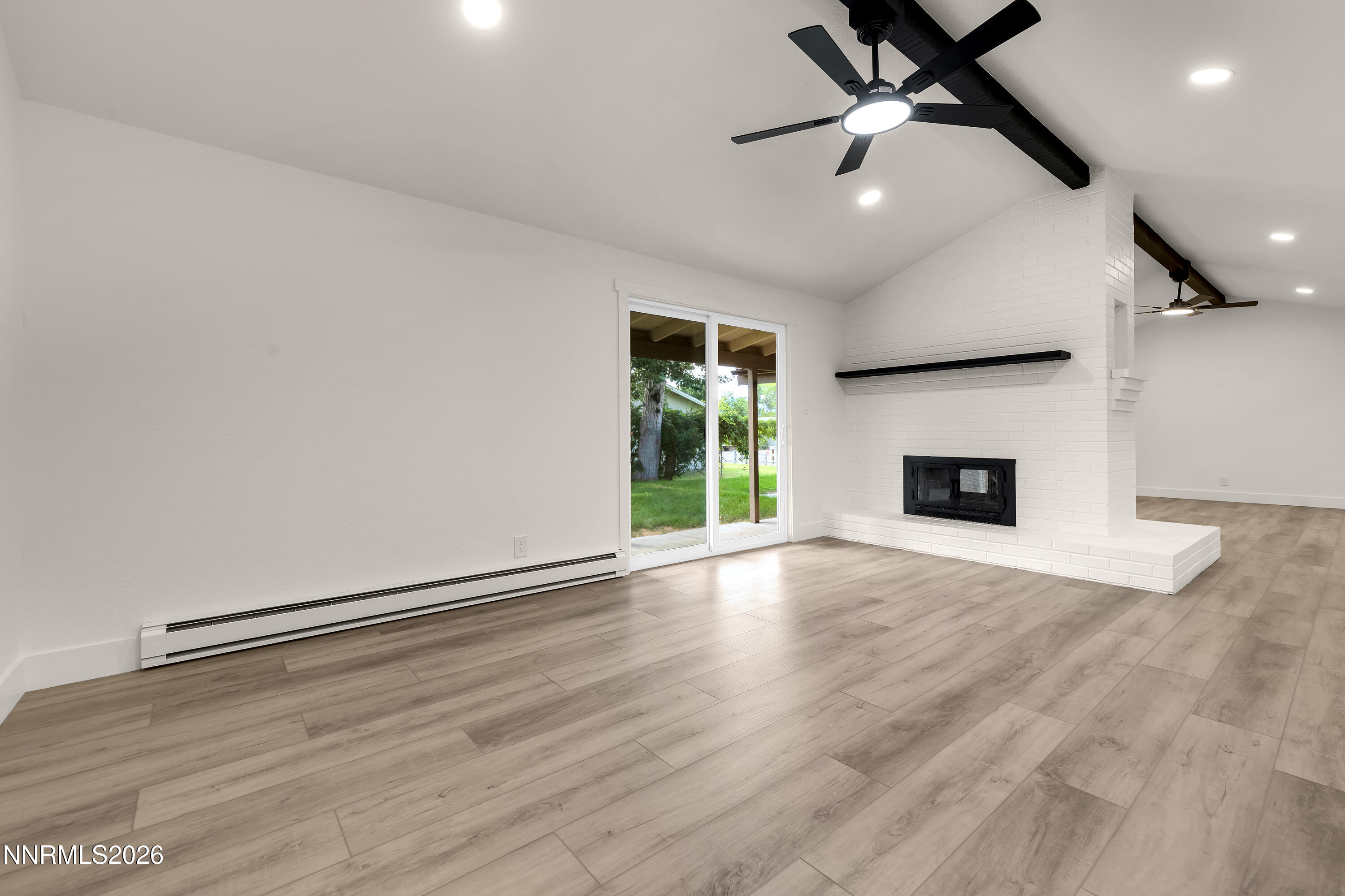 802 Lyell Way Property Photo 11