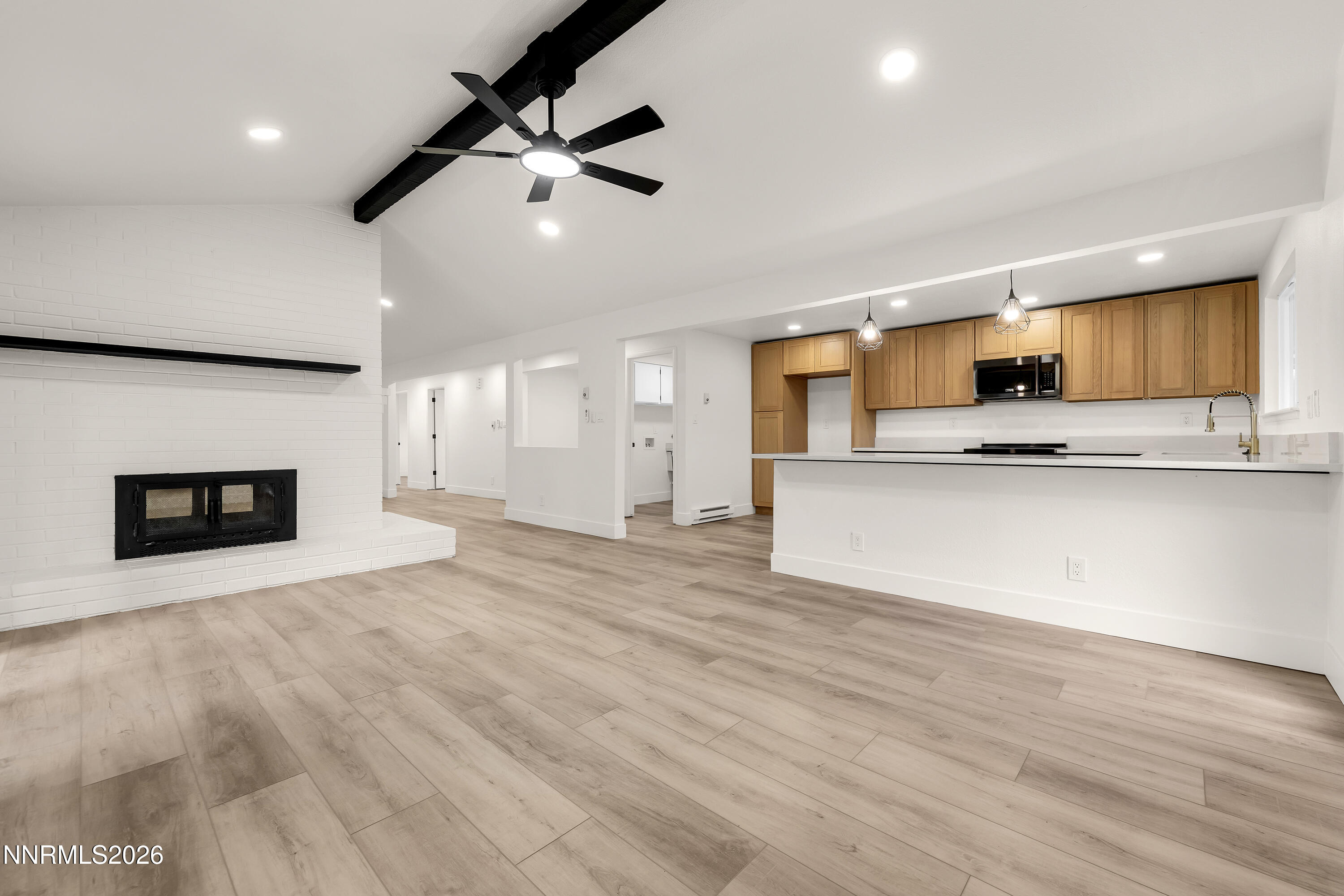 802 Lyell Way Property Photo 12