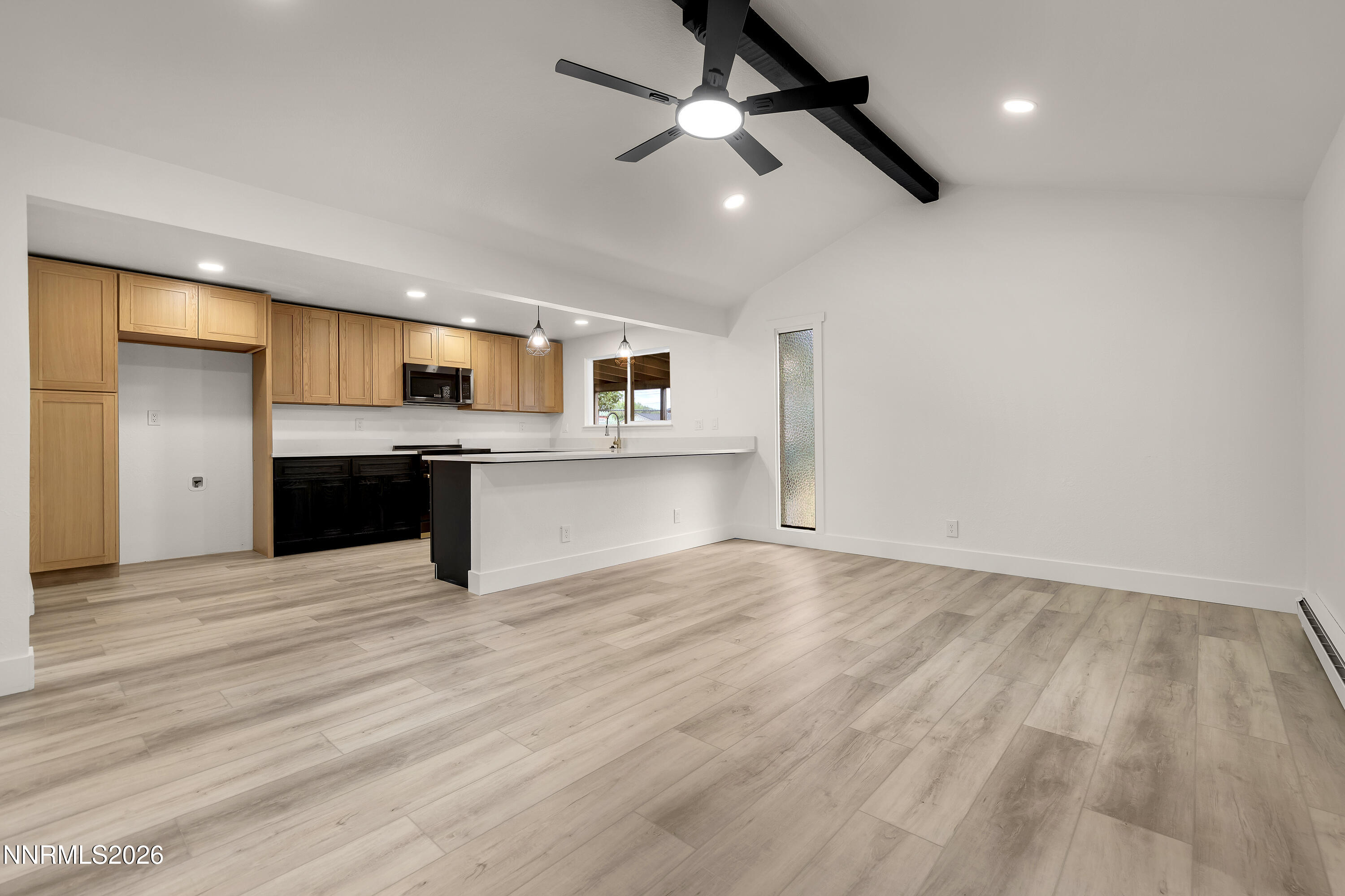 802 Lyell Way Property Photo 13