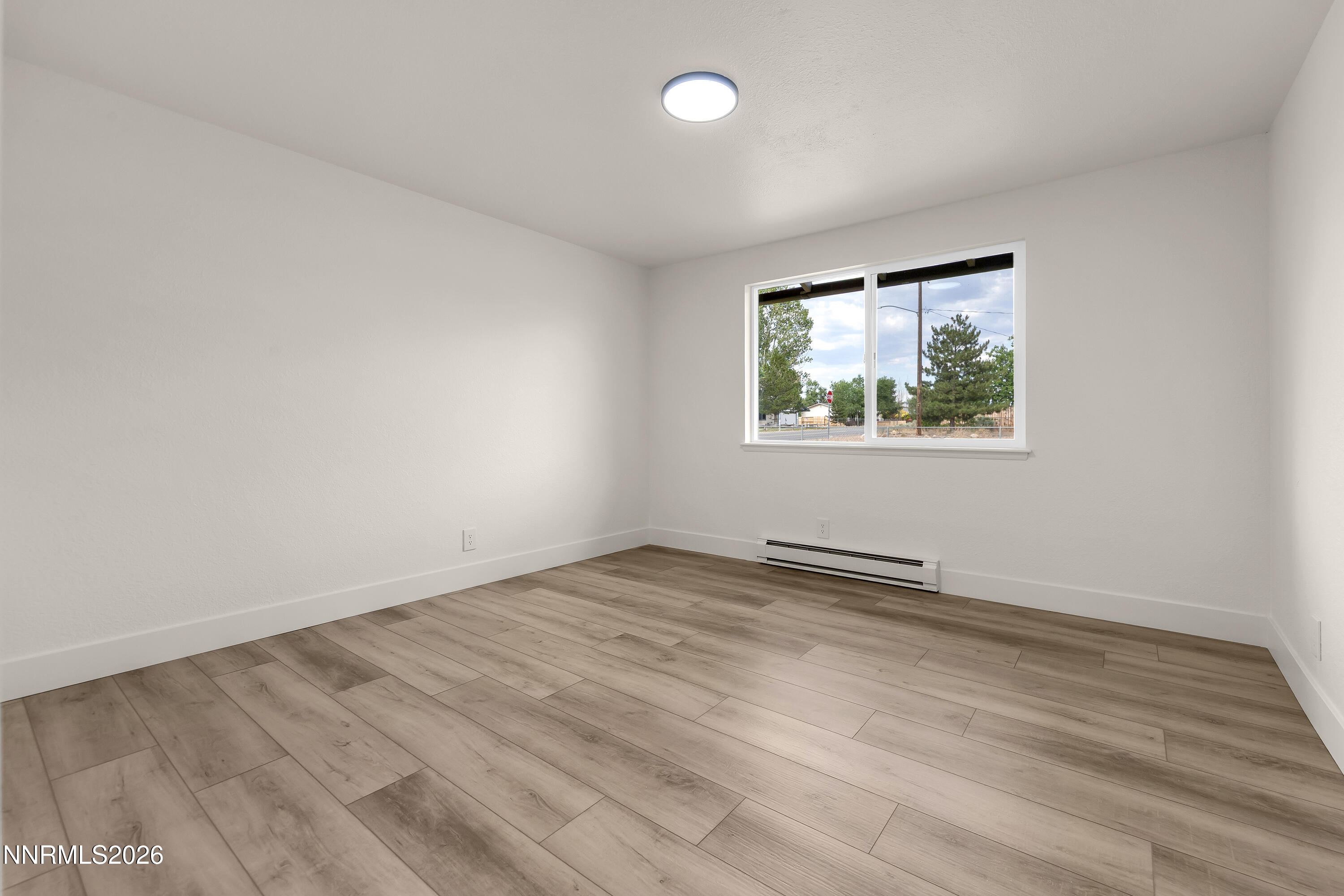 802 Lyell Way Property Photo 30