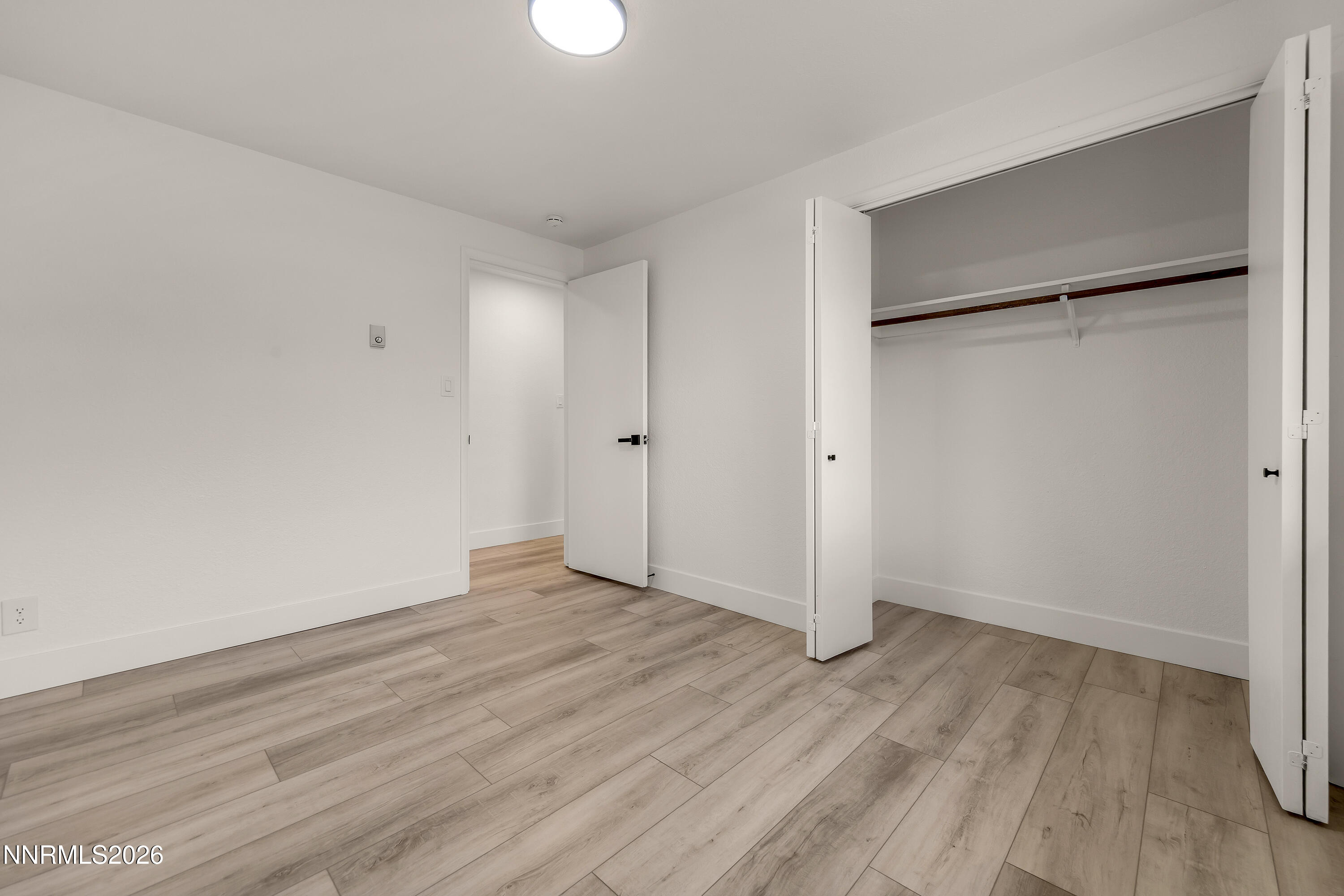 802 Lyell Way Property Photo 36