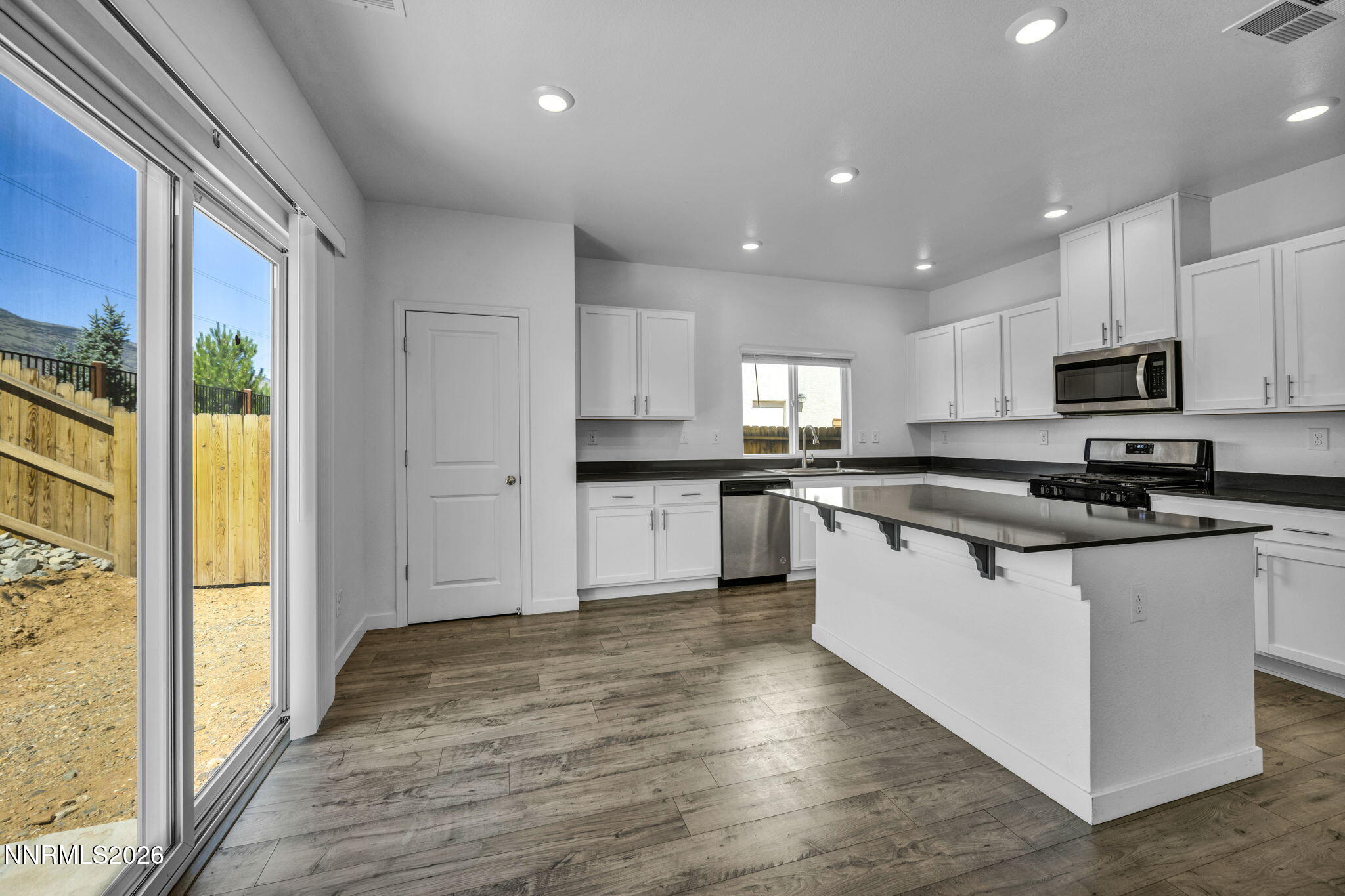 8918 Wolf Moon Drive Property Photo 4