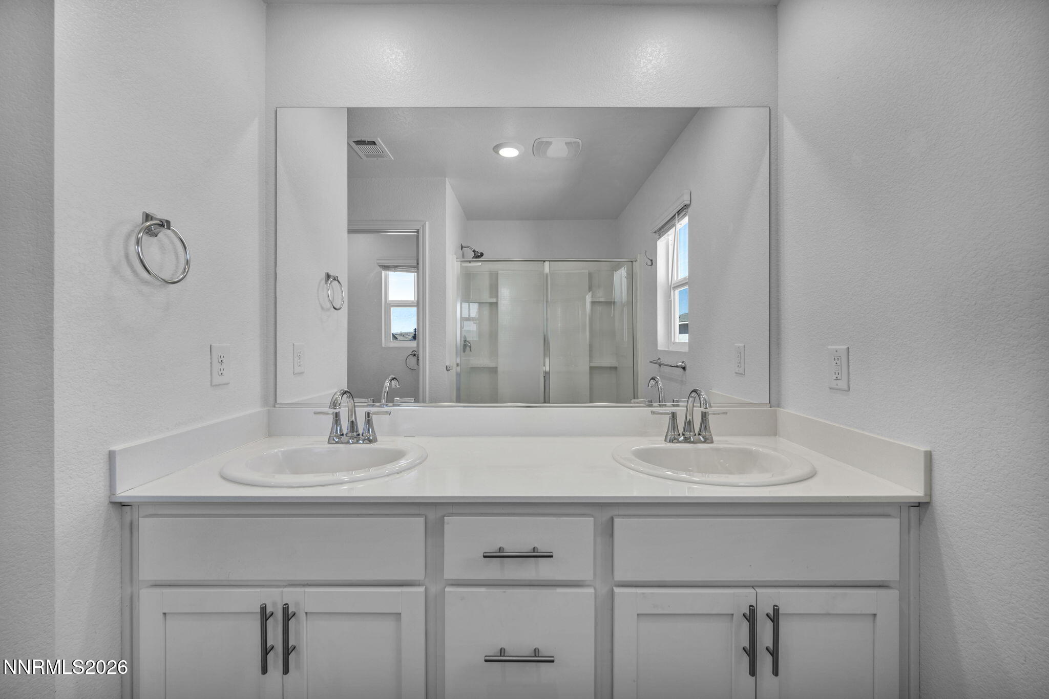 8918 Wolf Moon Drive Property Photo 7