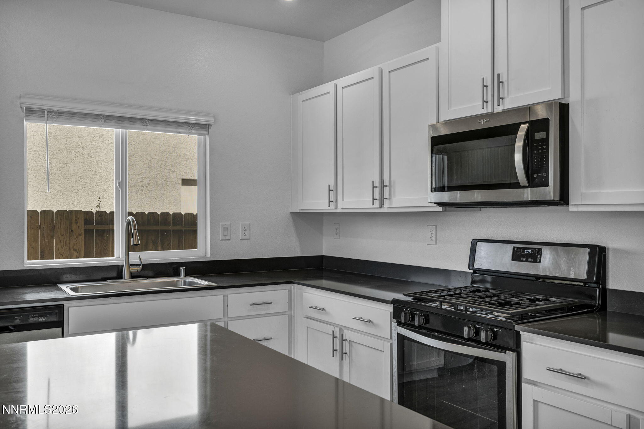 8918 Wolf Moon Drive Property Photo 32
