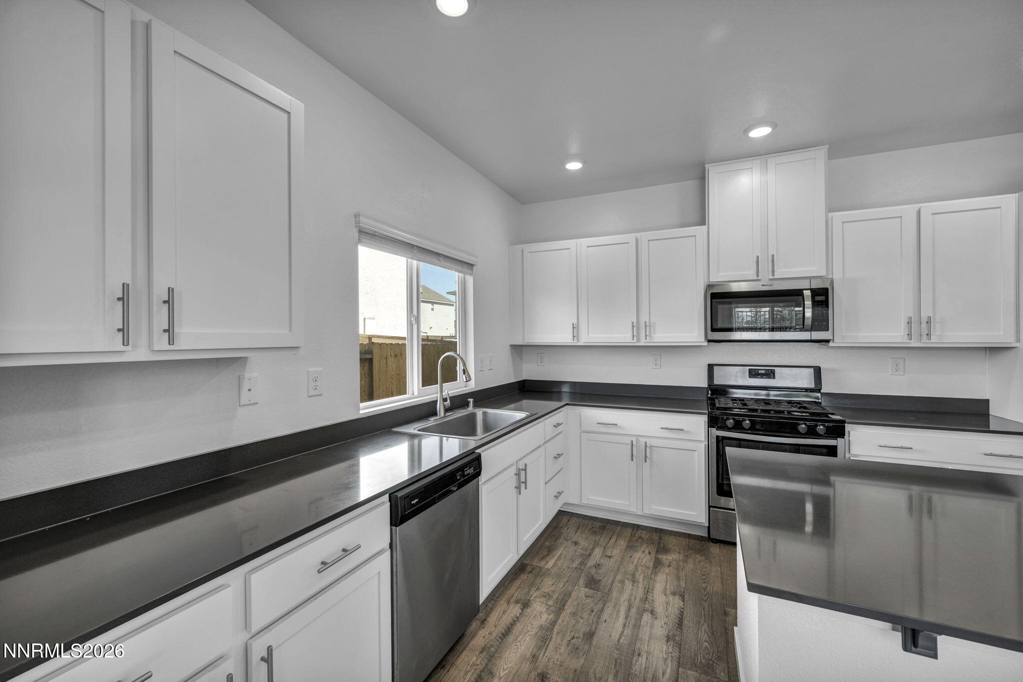 8918 Wolf Moon Drive Property Photo 33