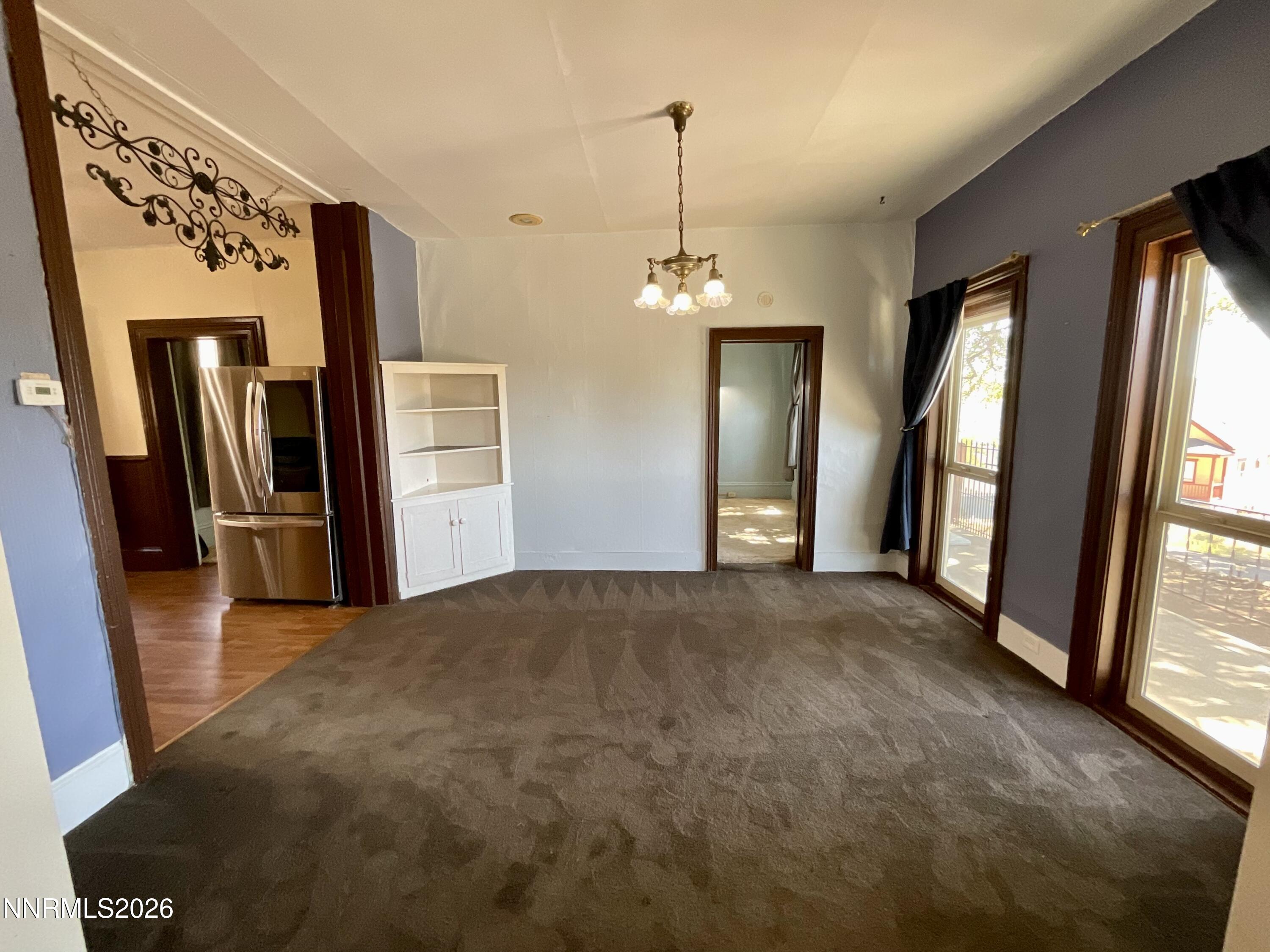 420 S D Street Property Photo 3