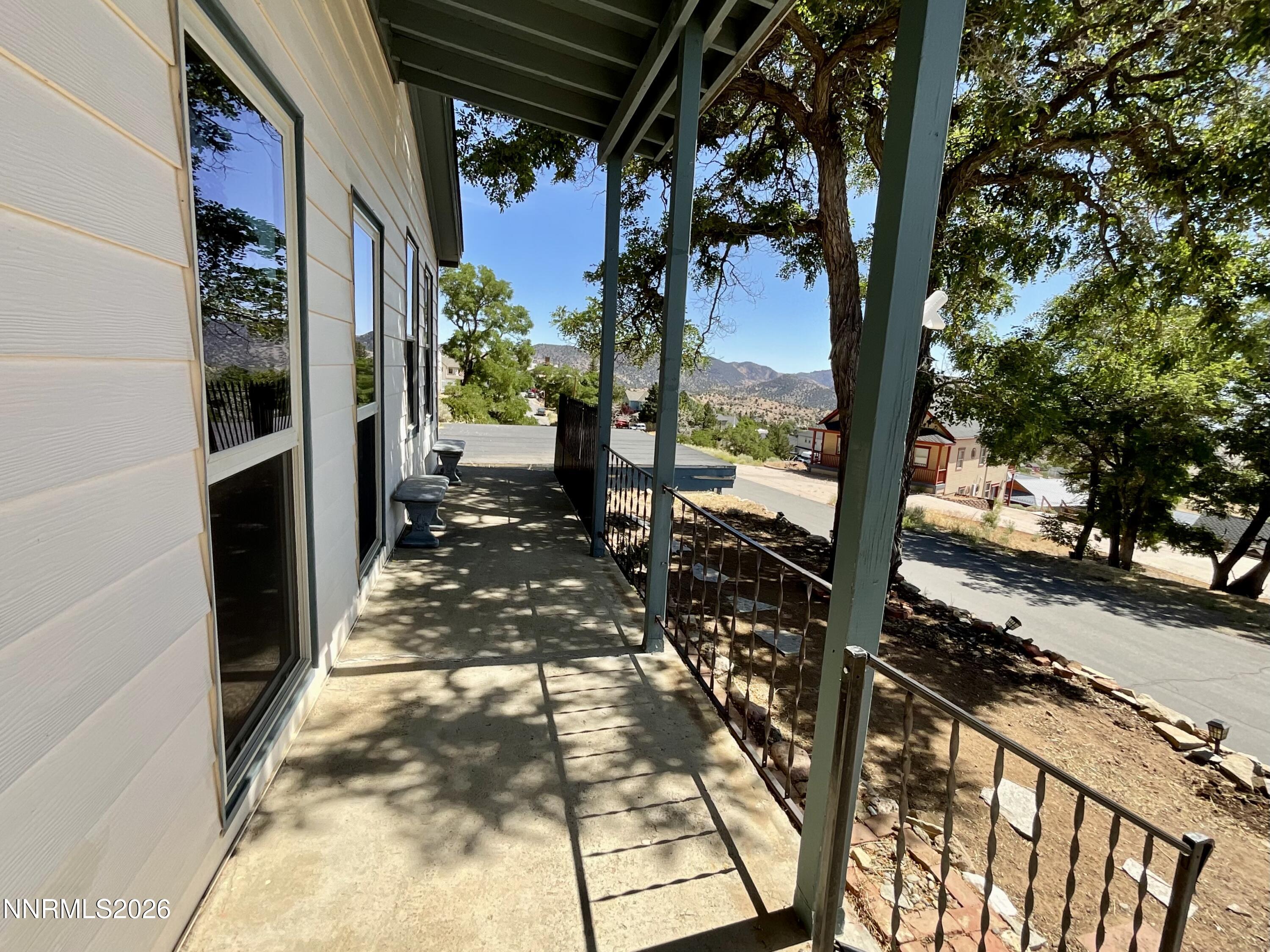 420 S D Street Property Photo 35