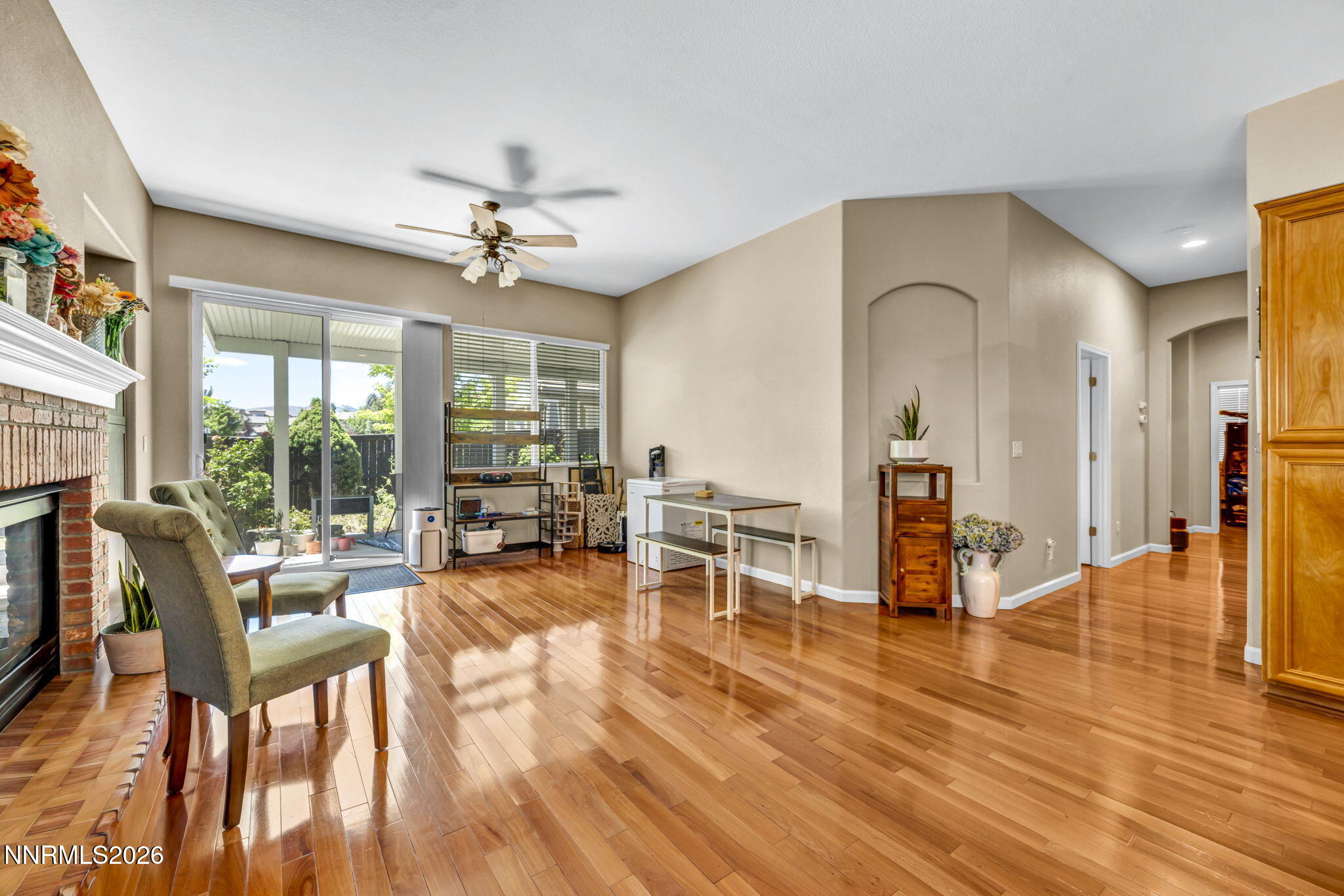 1690 Emerald Bay Drive Property Photo 6