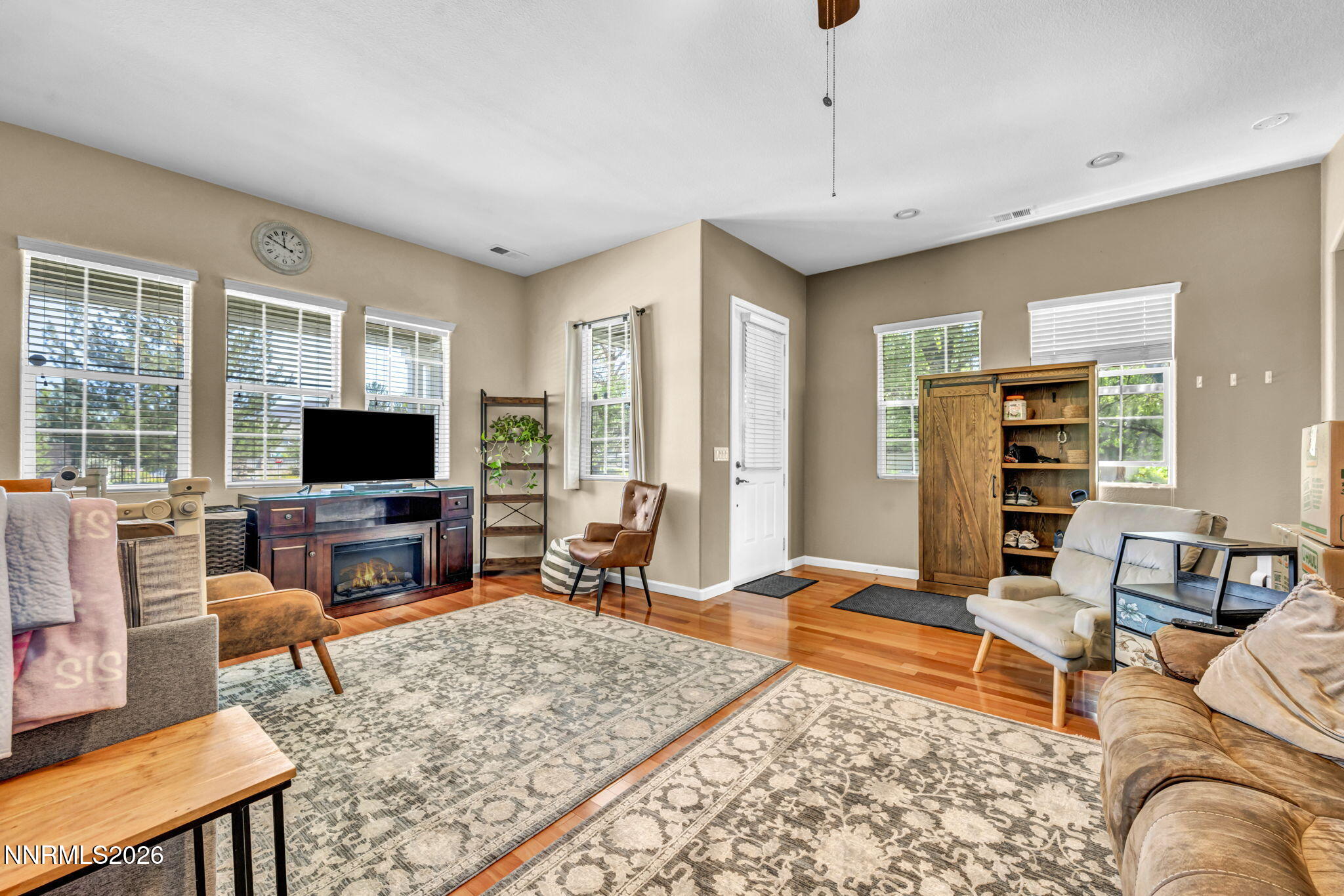1690 Emerald Bay Drive Property Photo 7