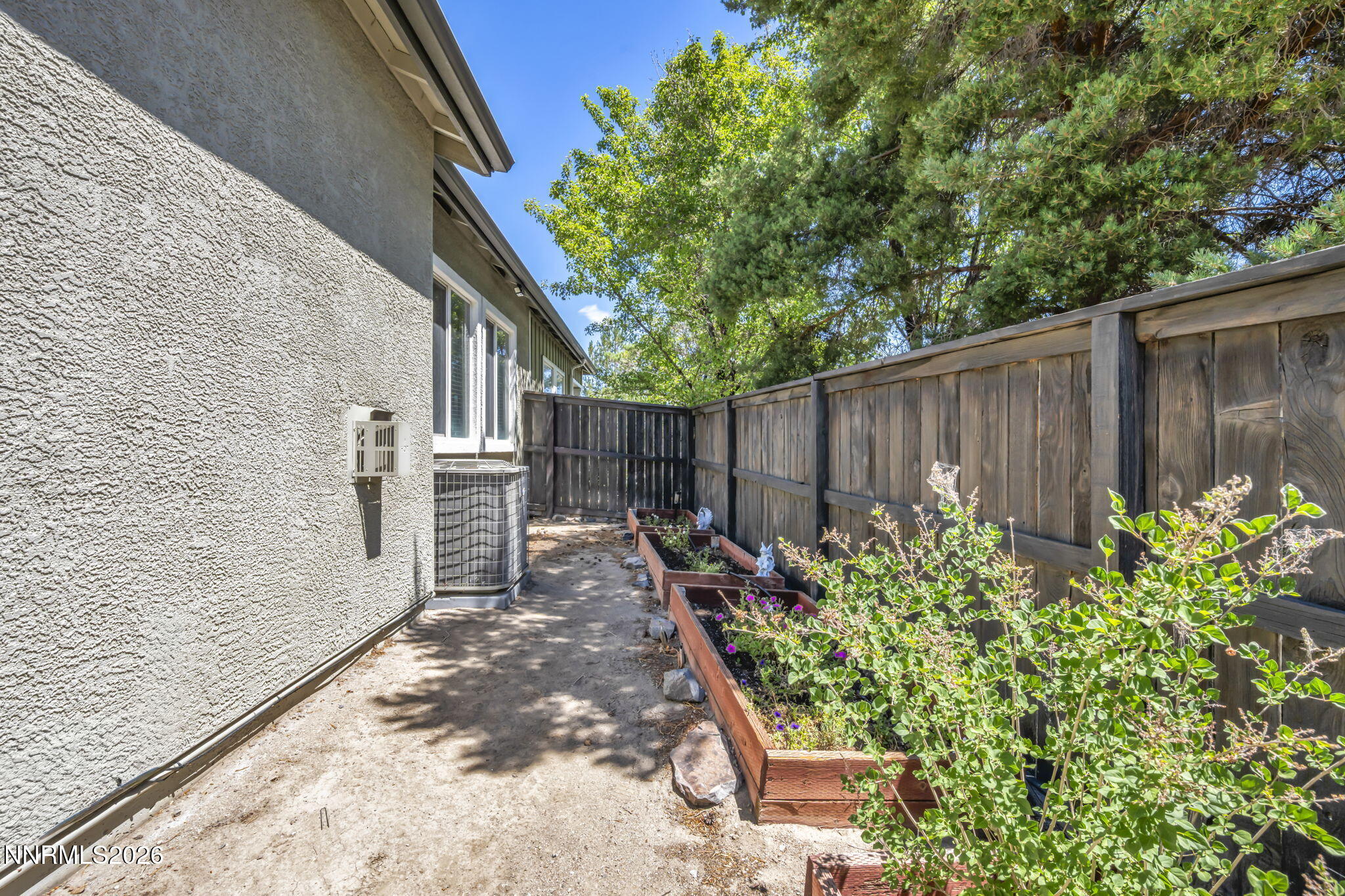 1690 Emerald Bay Drive Property Photo 29