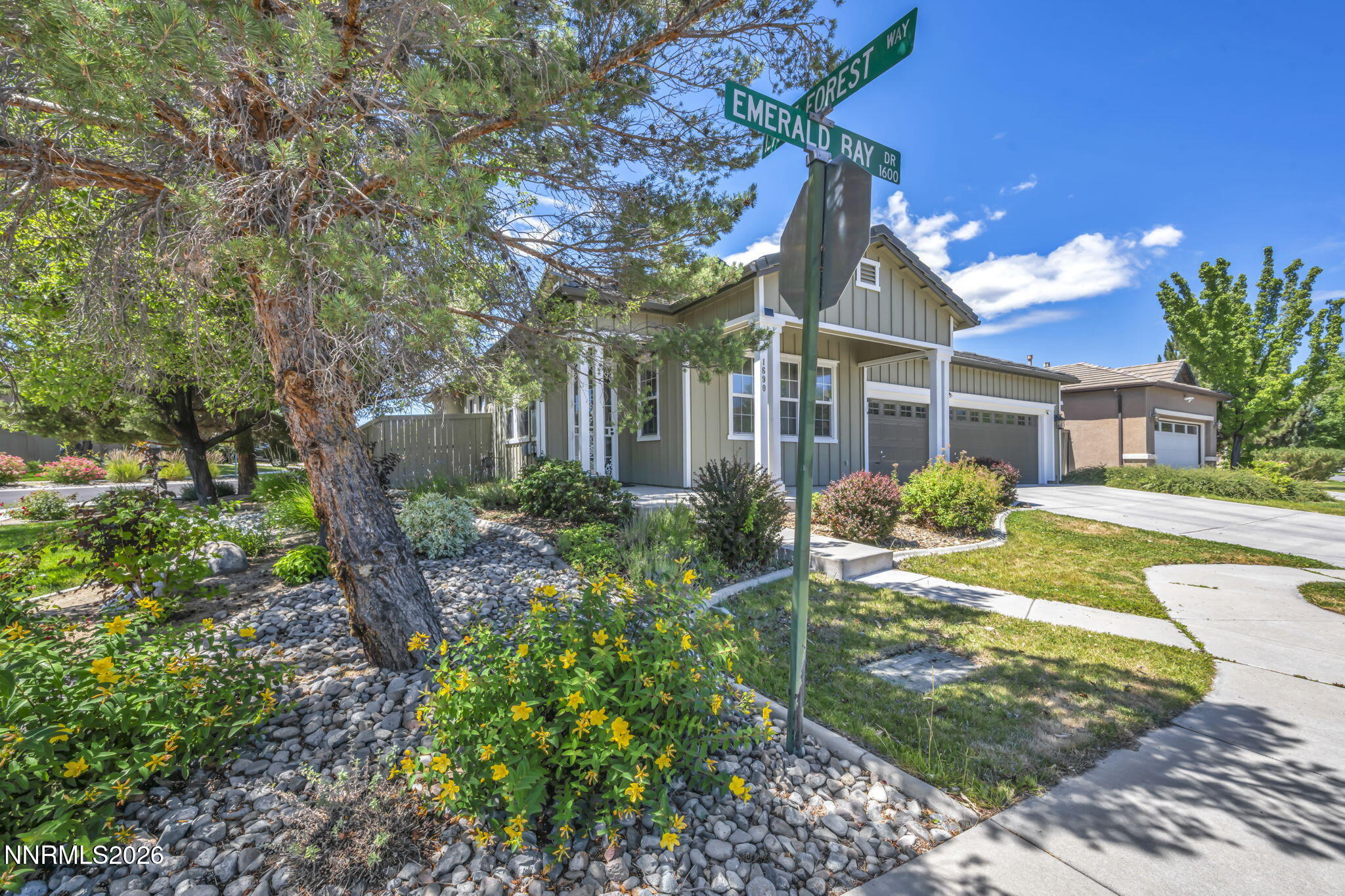 1690 Emerald Bay Drive Property Photo 32
