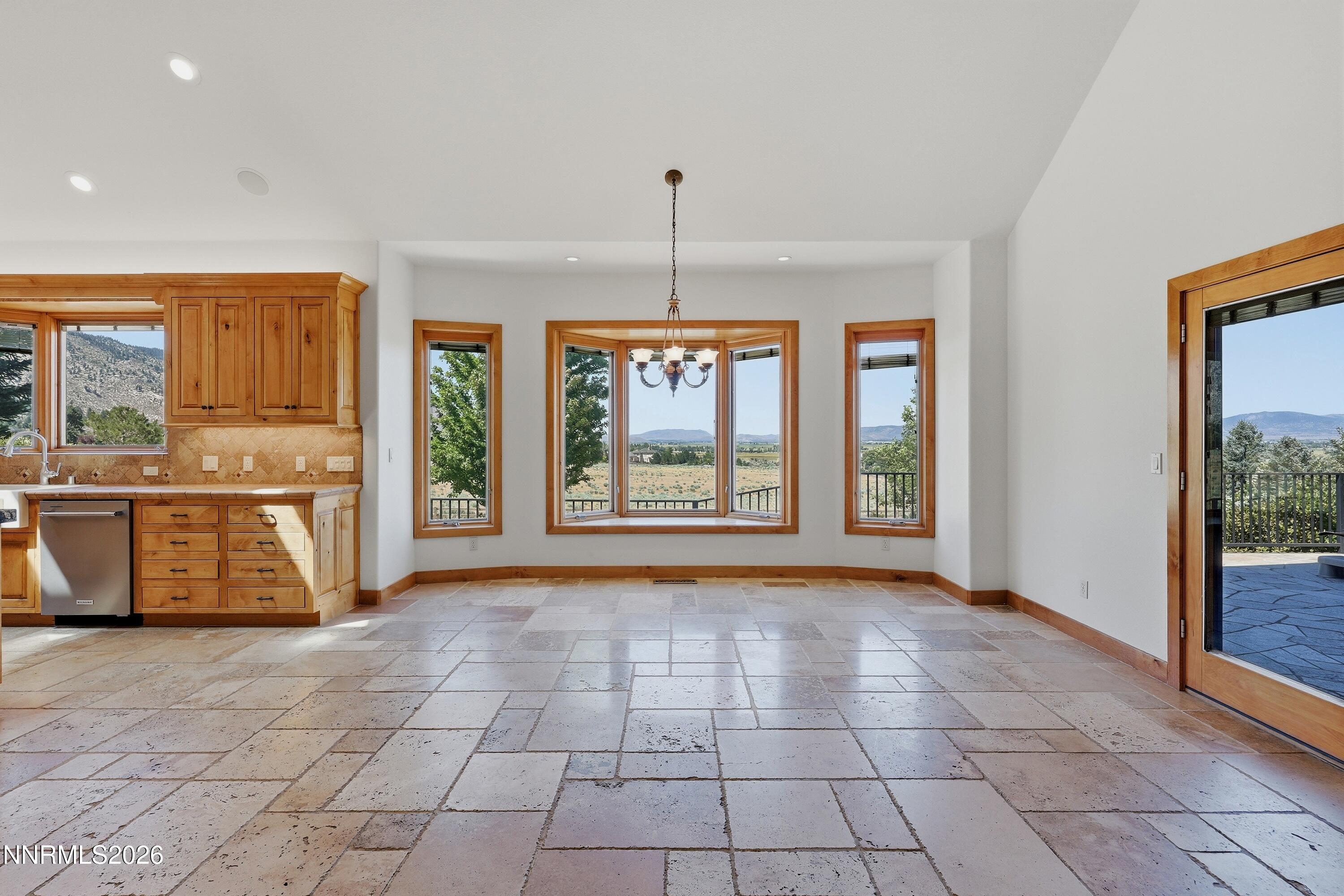 281 Sierra Country Circle Property Photo 11