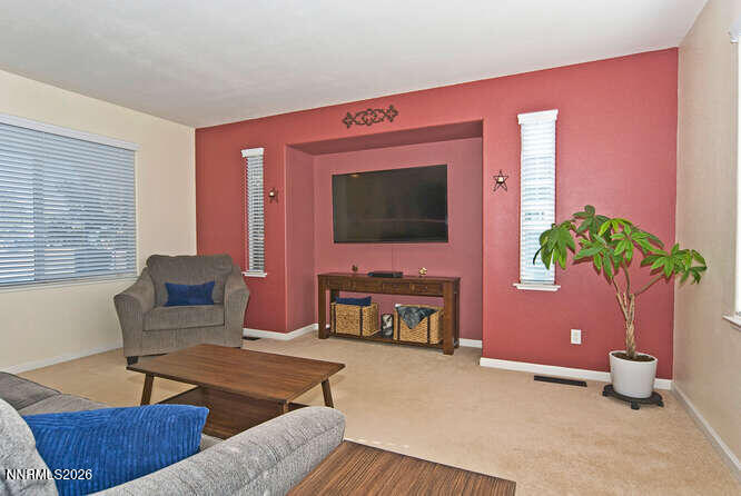 1367 Guiness Way Property Photo 11